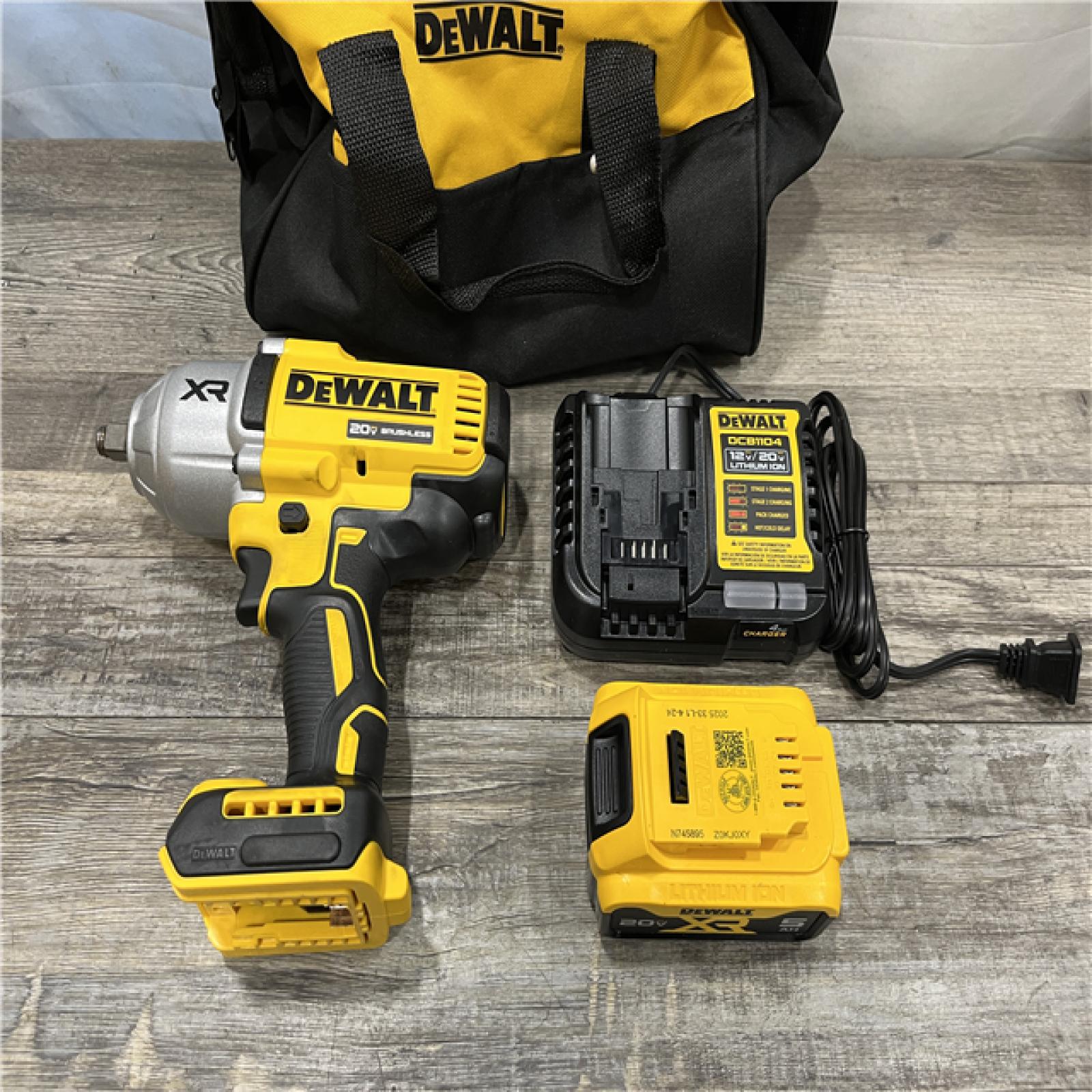 AS-IS DEWALT 20V MAX Lithium-Ion Cordless 1/2 in. Impact Wrench Kit
