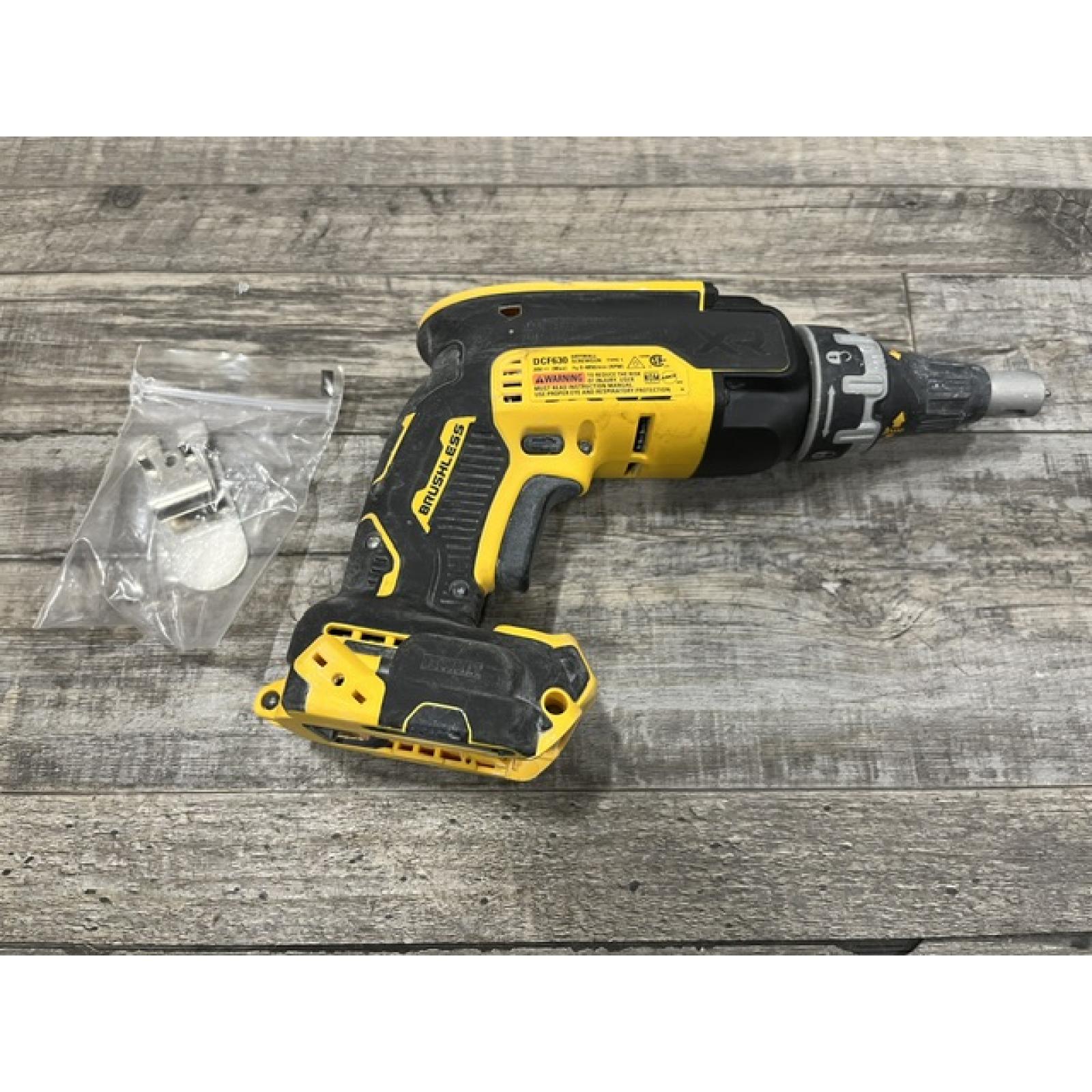 AS-IS DEWALT XR 20V MAX Lithium-Ion Cordless Brushless Screw Gun (Tool Only)
