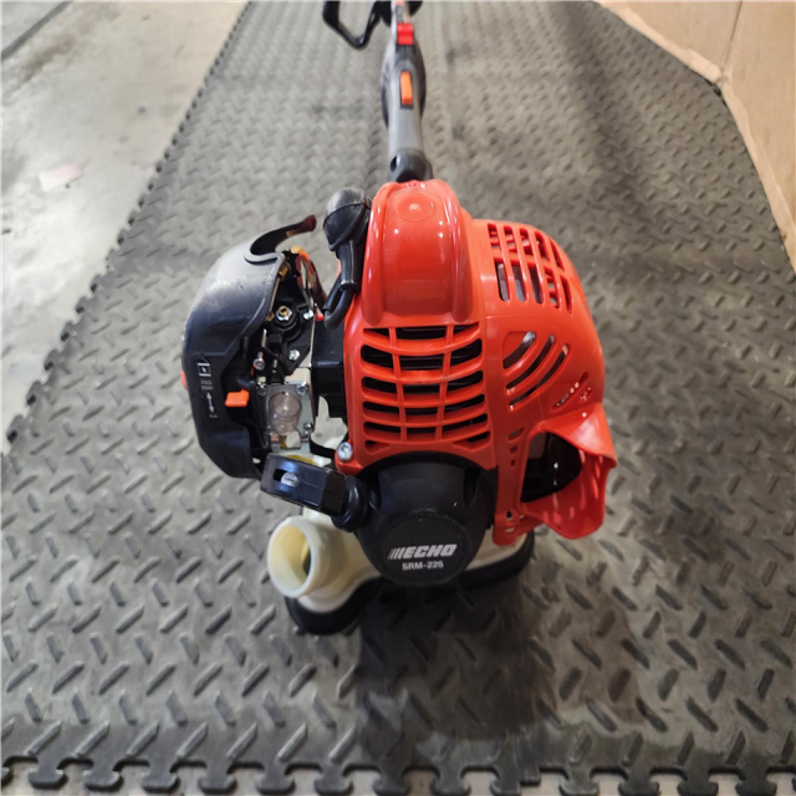 HOUSTON LOCATION - AS-IS Echo SRM-225 21.2cc 2 Stroke Fuel Efficient Durable Gas Straight Shaft Trimmer