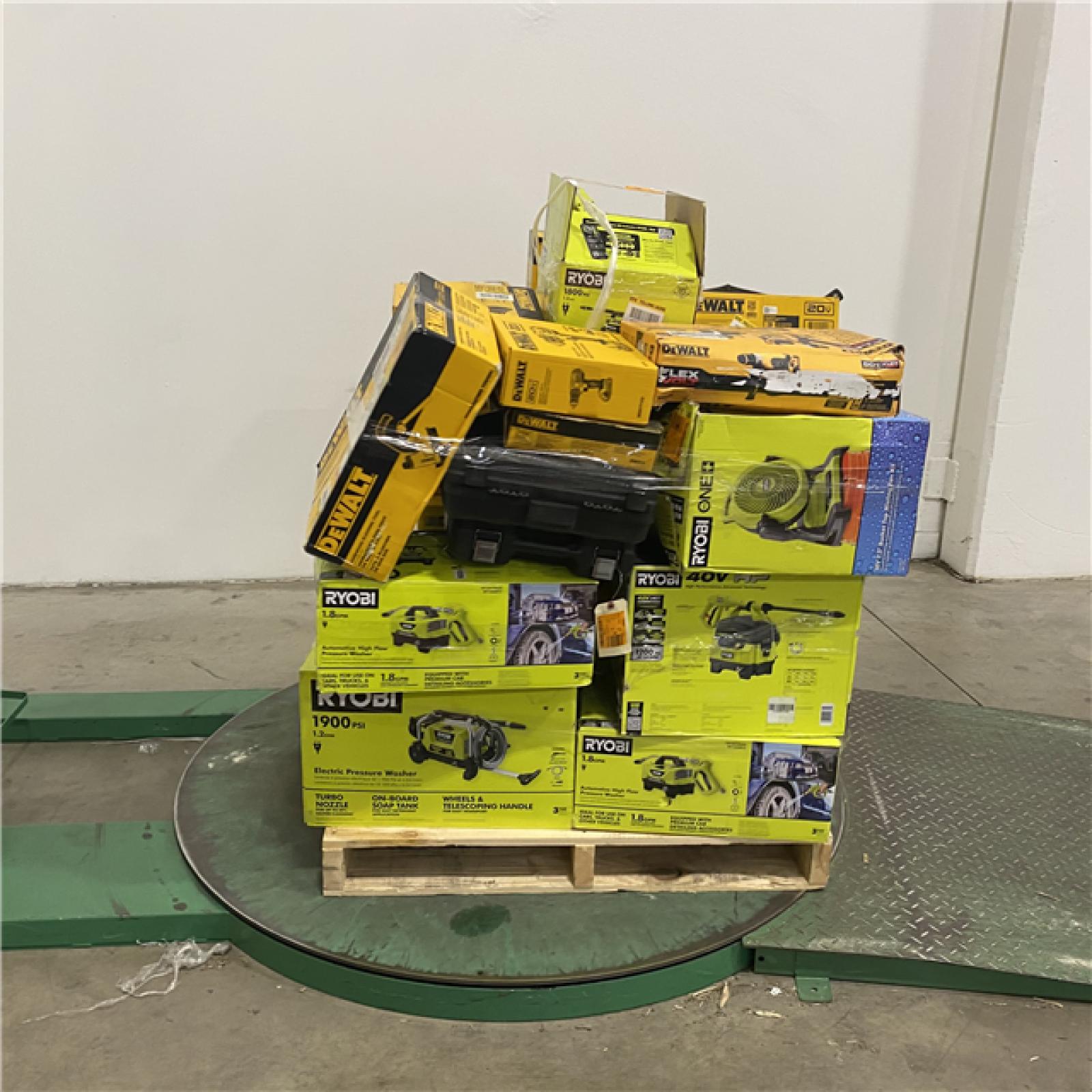 Dallas Location - As-Is Tool Pallet