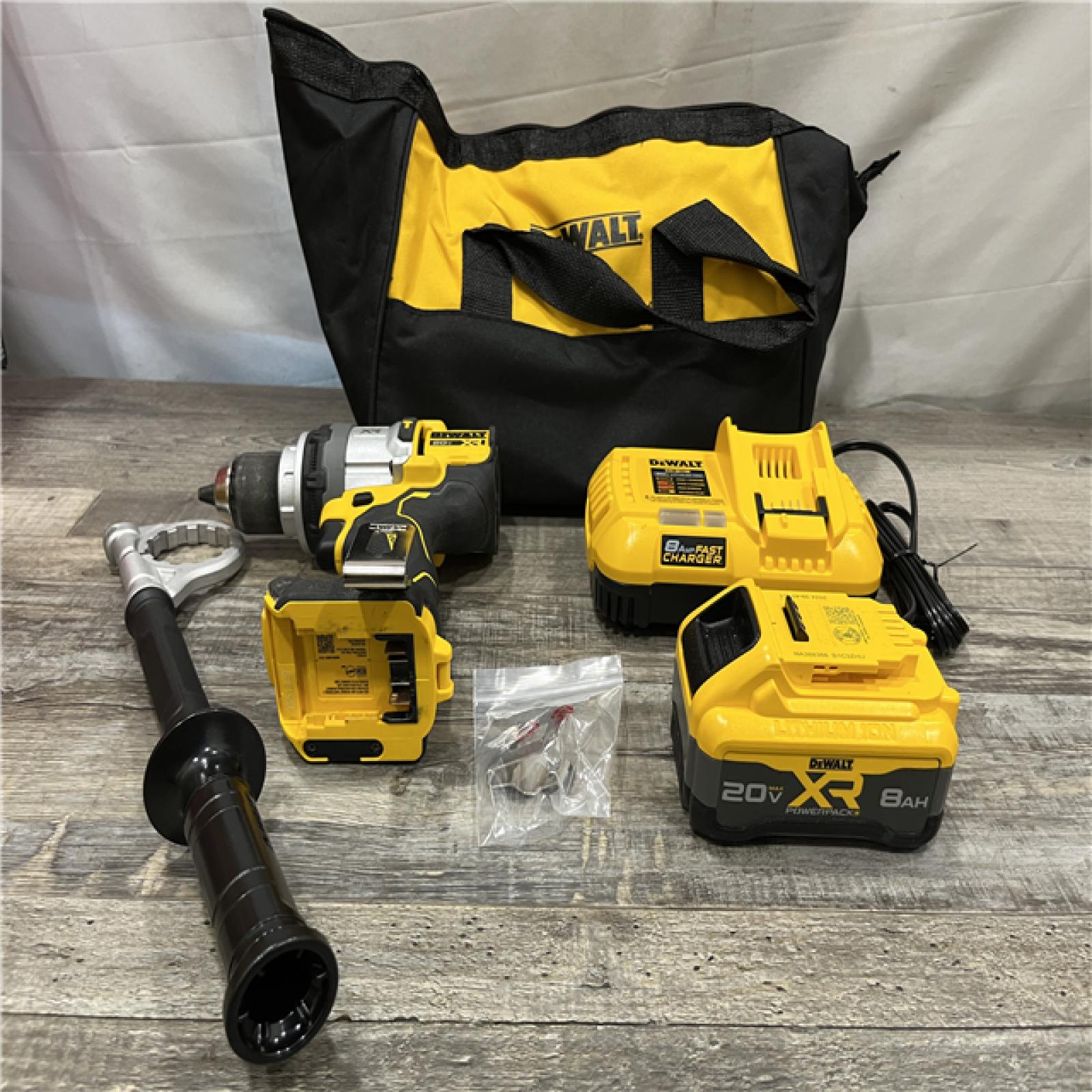 AS-IS DEWALT 20V XR Lithium-Ion Cordless Hammer Drill Kit