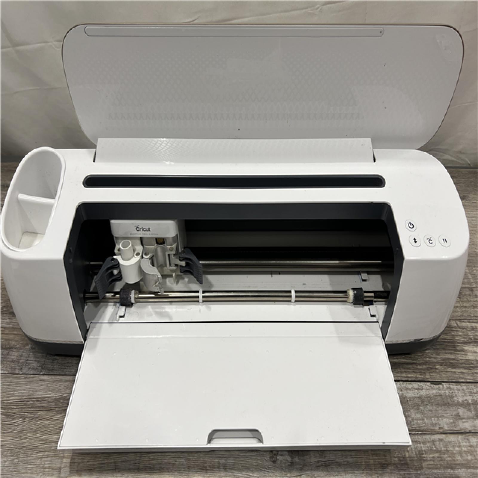 AS-IS Cricut Maker - MAKER-620E -Champagne