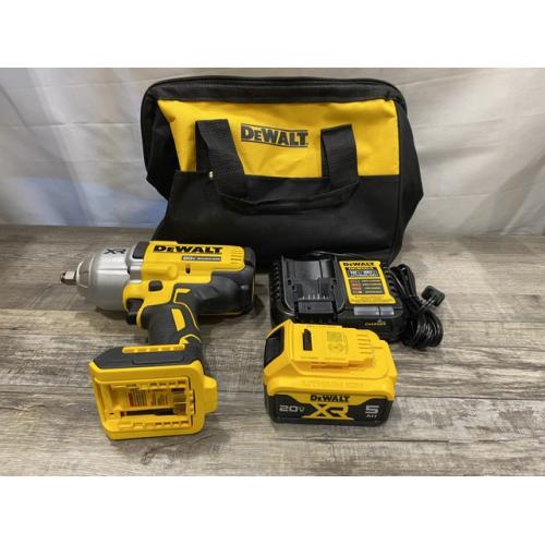 AS-IS DEWALT 20V MAX Lithium-Ion Cordless 1/2 in. Impact Wrench Kit