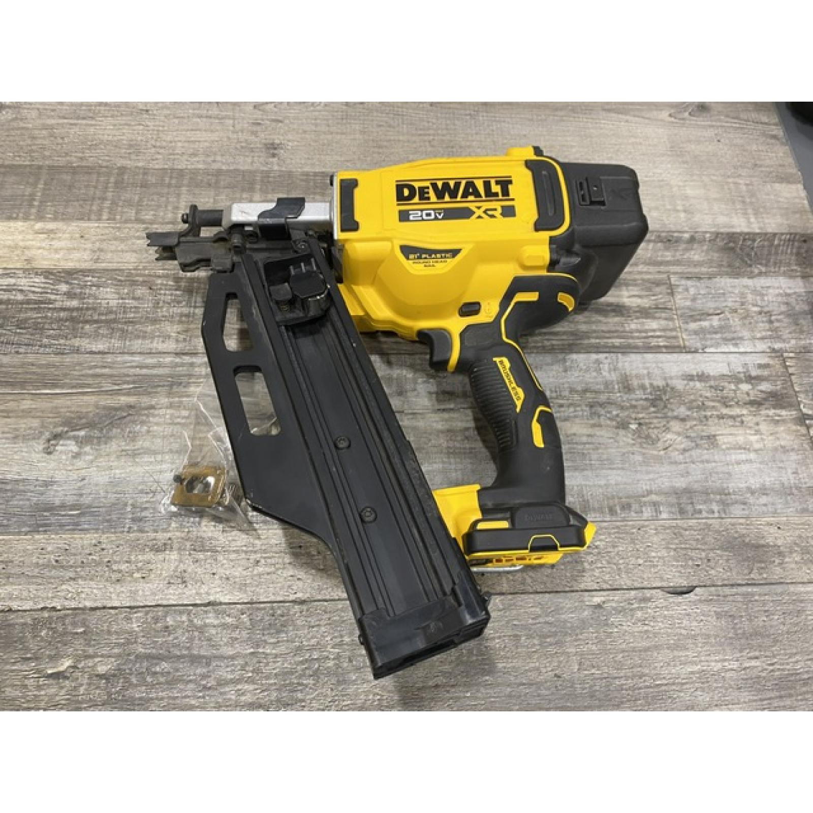 AS-IS DEWALT 20-Volt 21° Cordless Framing Nailer (Tool-Only)