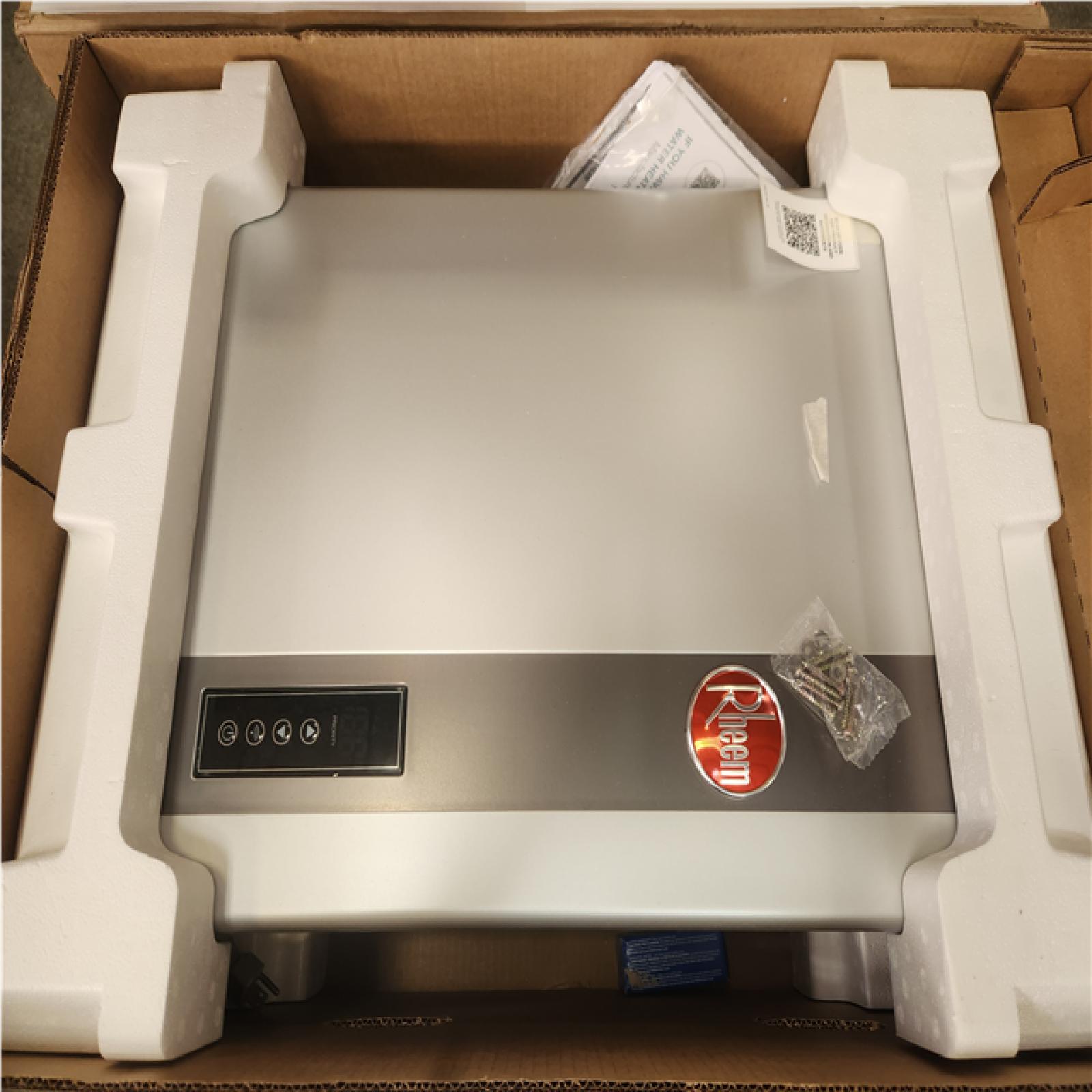 Phoenix NEW Rheem Performance Plus 9.5 GPM Smart Non-Condensing Indoor Natural Gas Tankless Water Heater