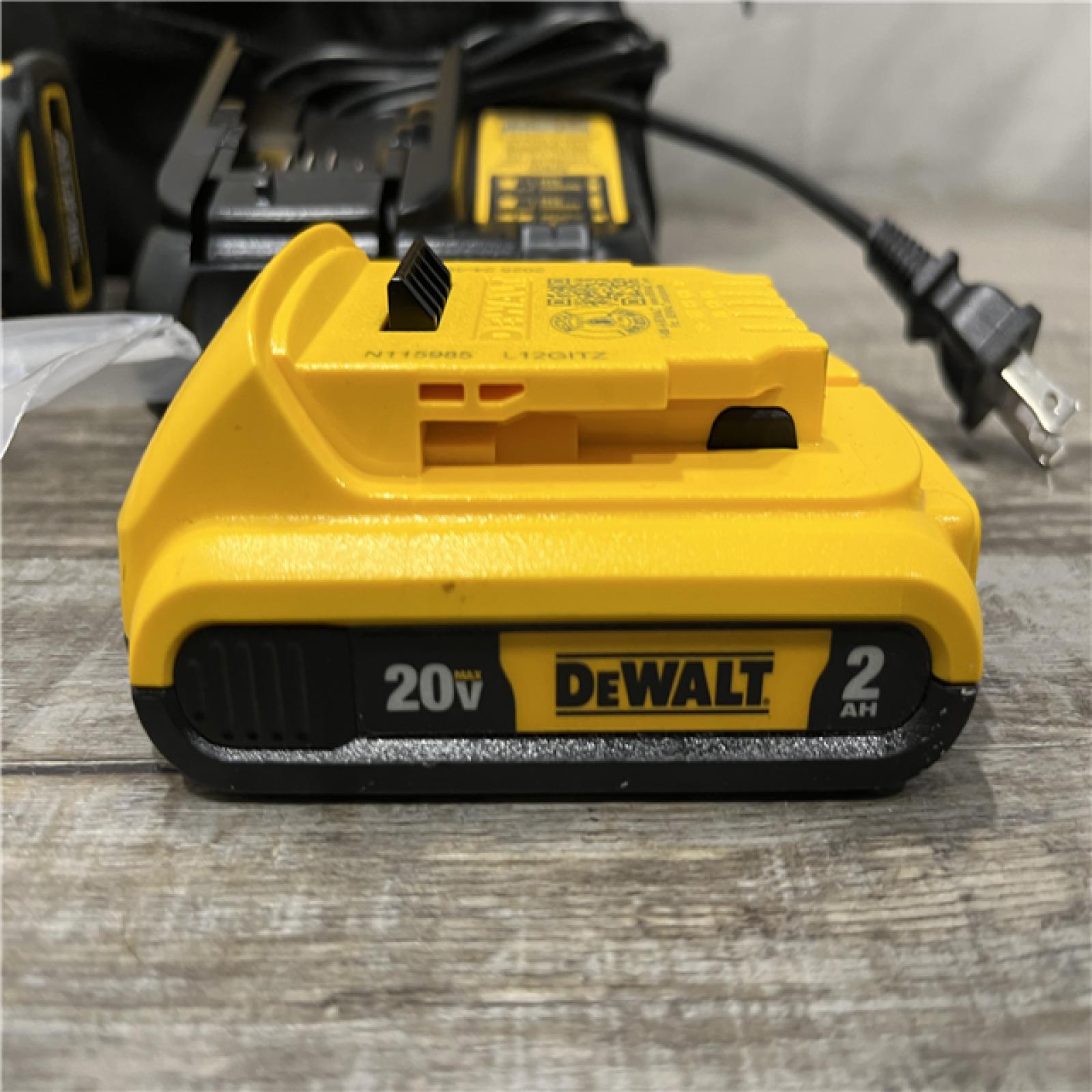 AS-IS DEWALT Atomic 20V Max Lithium-Ion Brushless Cordless Compact 1/4 in. Impact Driver Kit
