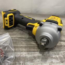 LIKE NEW - DEWALT 20V MAX XR Cordless 1/2 in. Impact Wrench (Tool Only)
