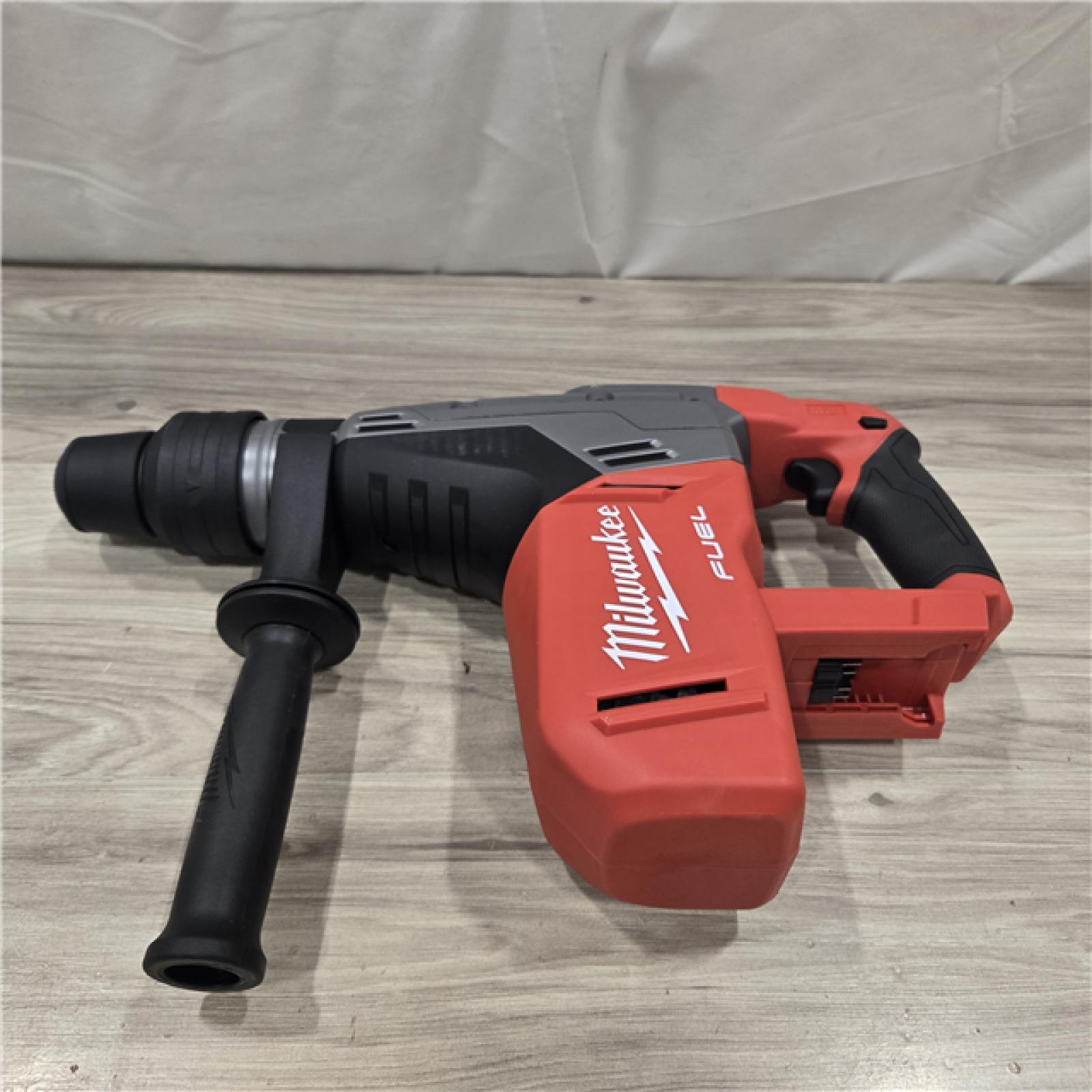 AS-IS Milwaukee FUEL 18V Cordless 1-9/16 in. SDS-Max Rotary Hammer (Tool-Only)