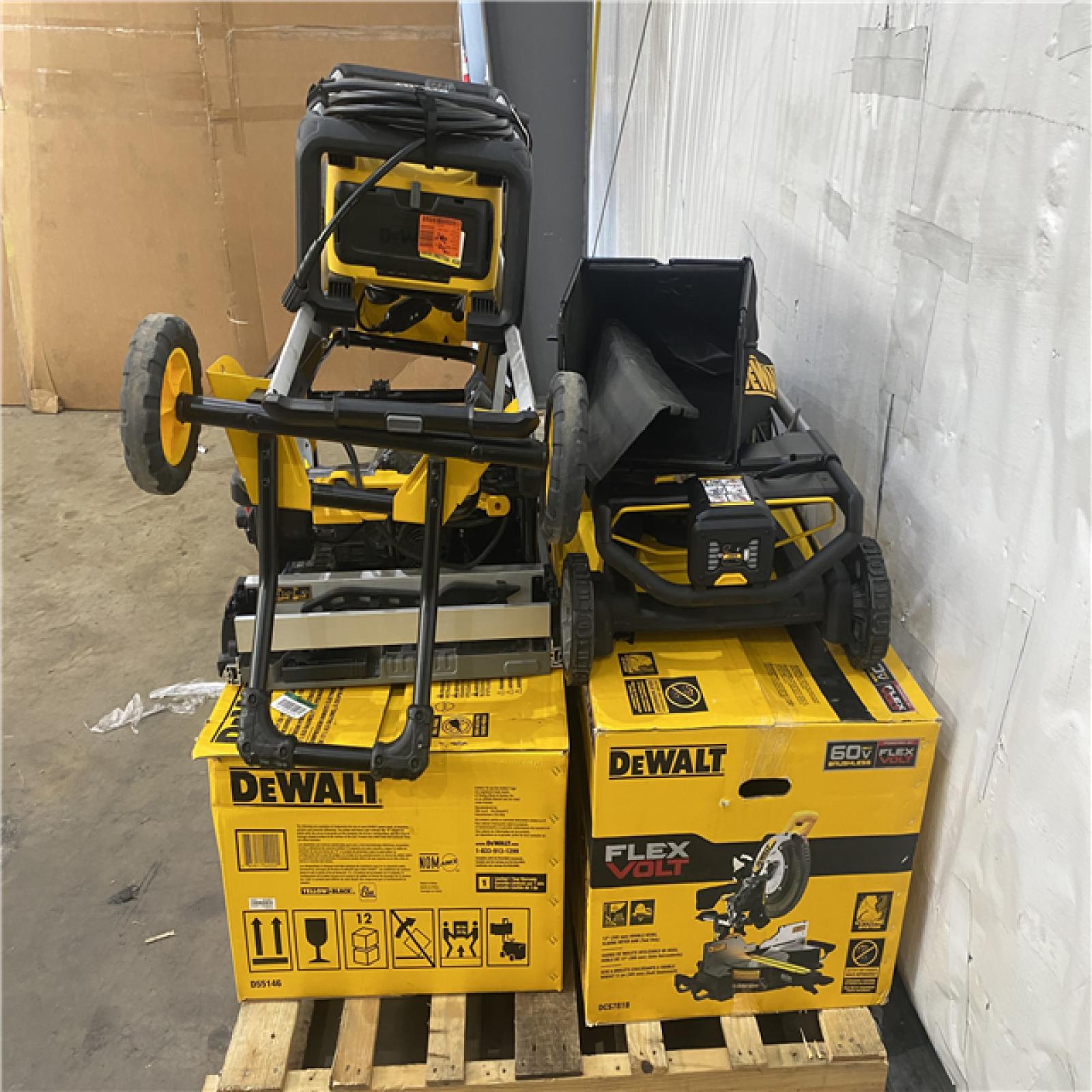 Houston Location AS IS - Tool Pallet