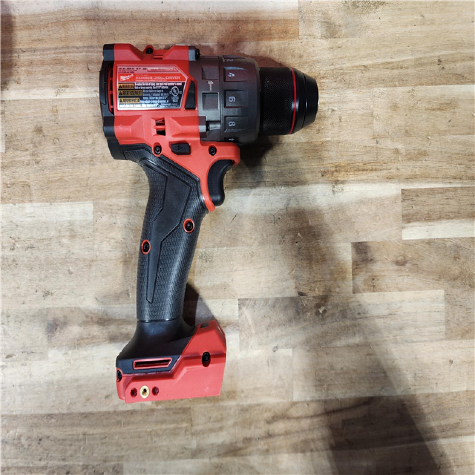 HOUSTON LOCATION - AS-IS Milwaukee FUEL 18V Lithium-Ion Brushless Cordless 1/2 in. Hammer Drill Driver Kit