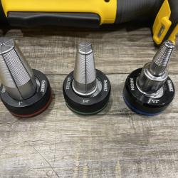 AS-IS DEWALT 20V MAX Cordless 1 in. PEX Expansion Tool  PEX Expander Grease and Case