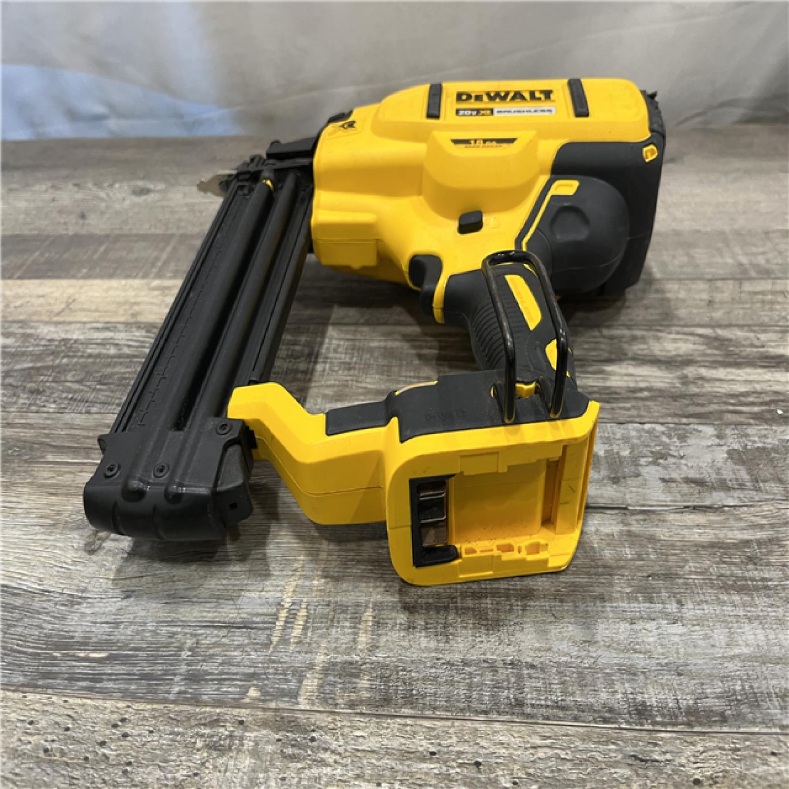 AS-IS DEWALT 20V MAX XR Lithium-Ion Electric Cordless 18-Gauge Brad Nailer (Tool Only)