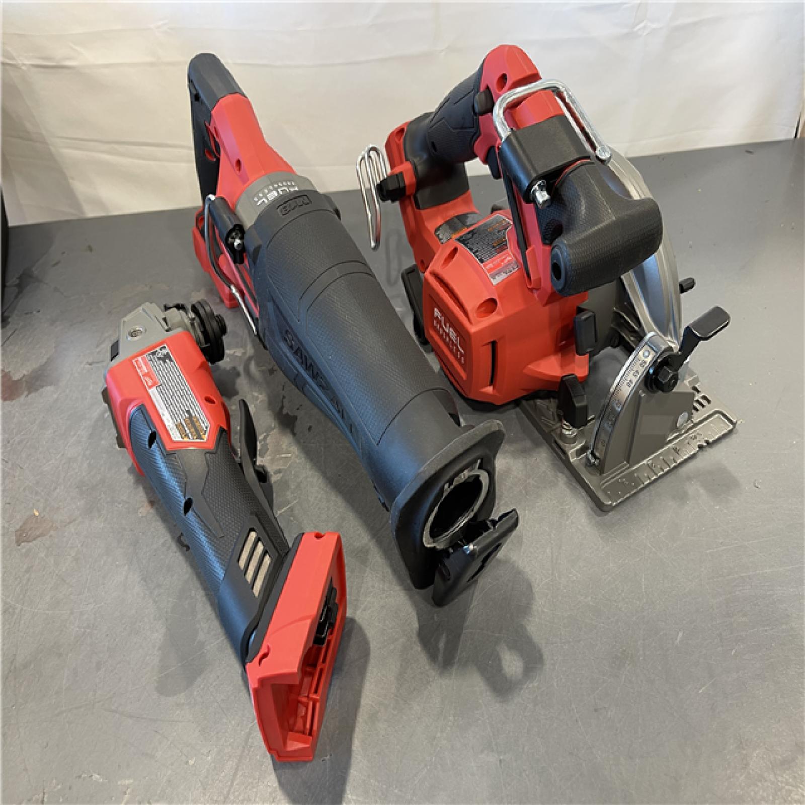 AS-IS - Milwaukee M18 FUEL 18V Lithium-Ion Brushless Cordless Combo Kit
