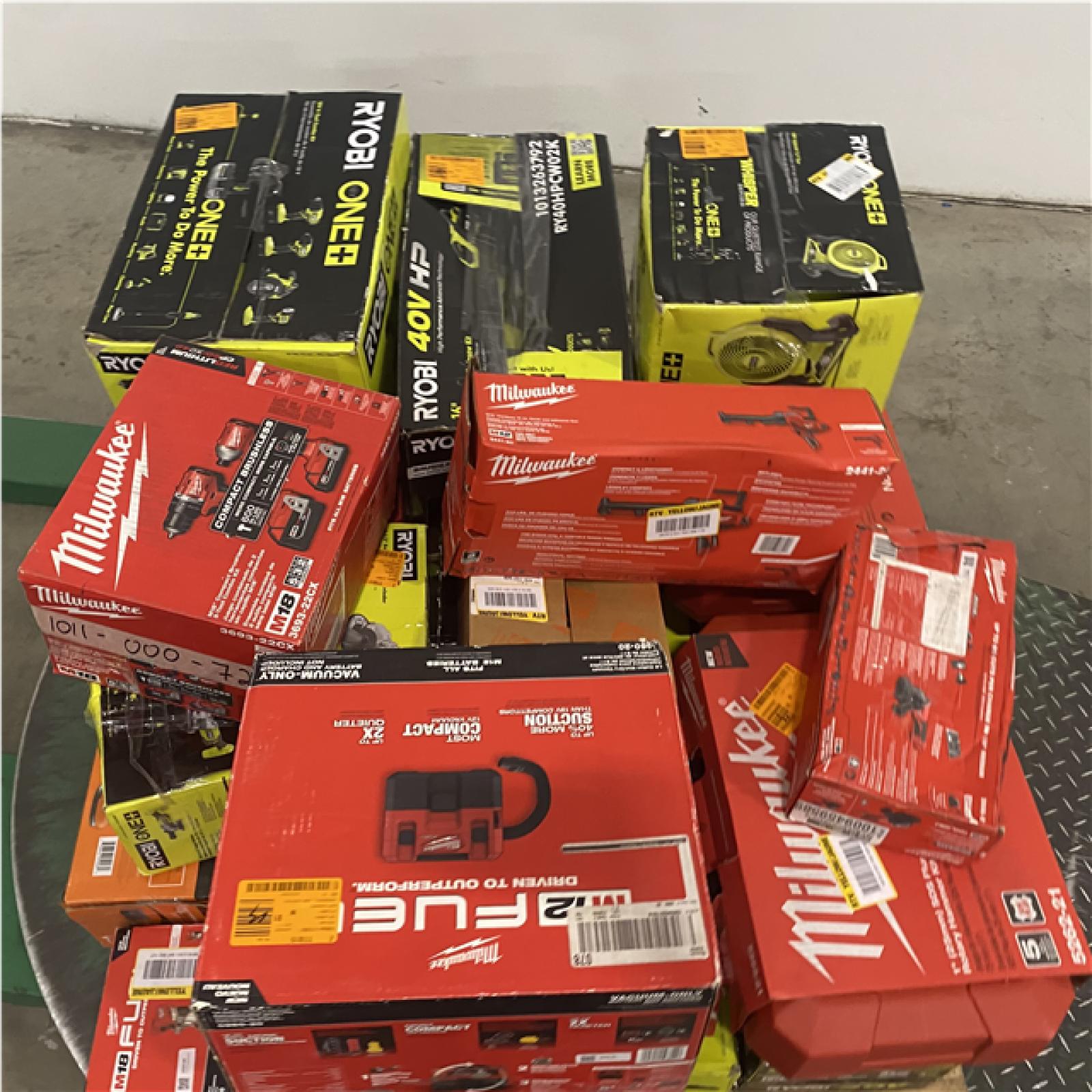 Dallas Location - As-Is Tool Pallet