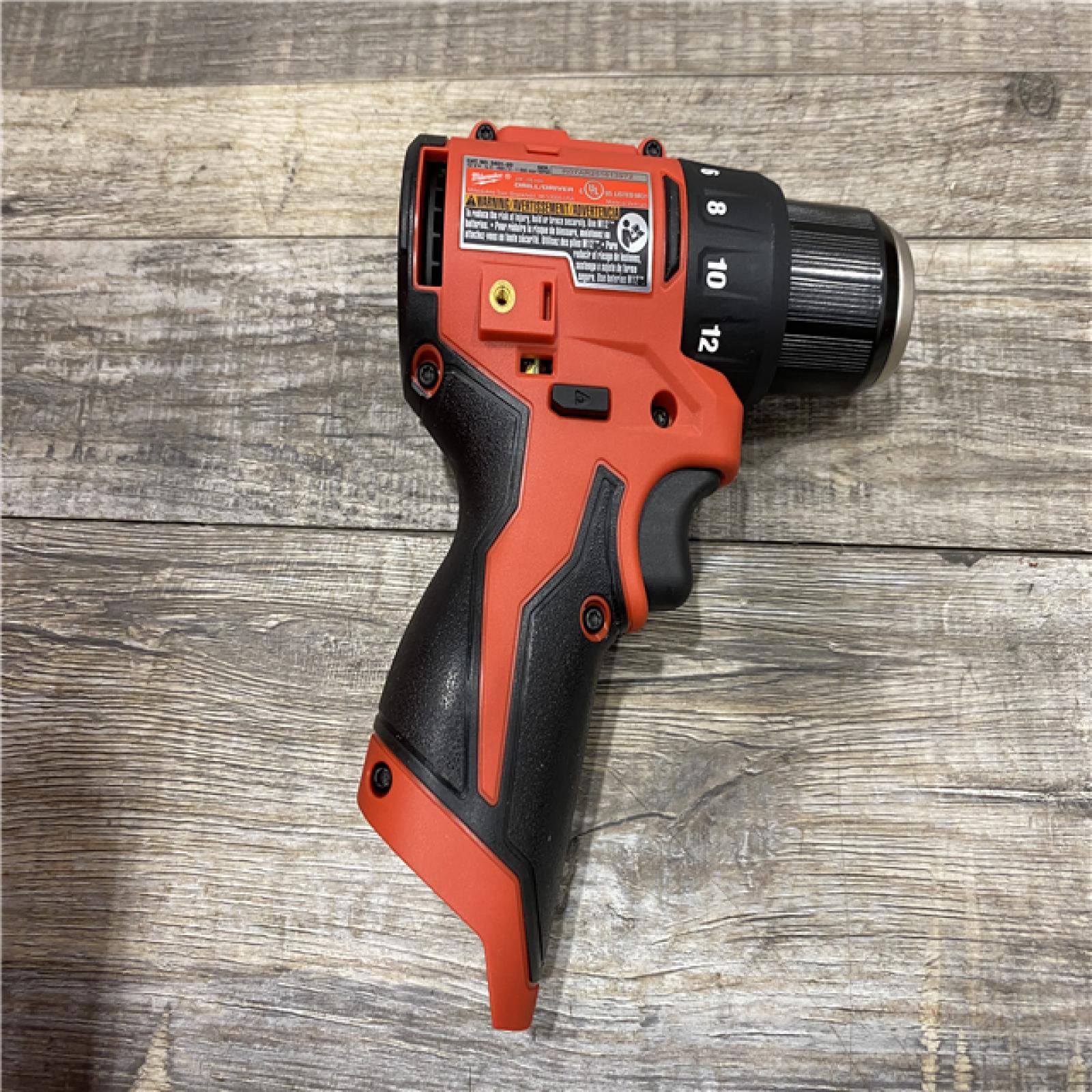AS-IS Milwaukee 12-Volt Lithium-Ion Brushless Cordless Subcompact Brushless Drill Driver Kit