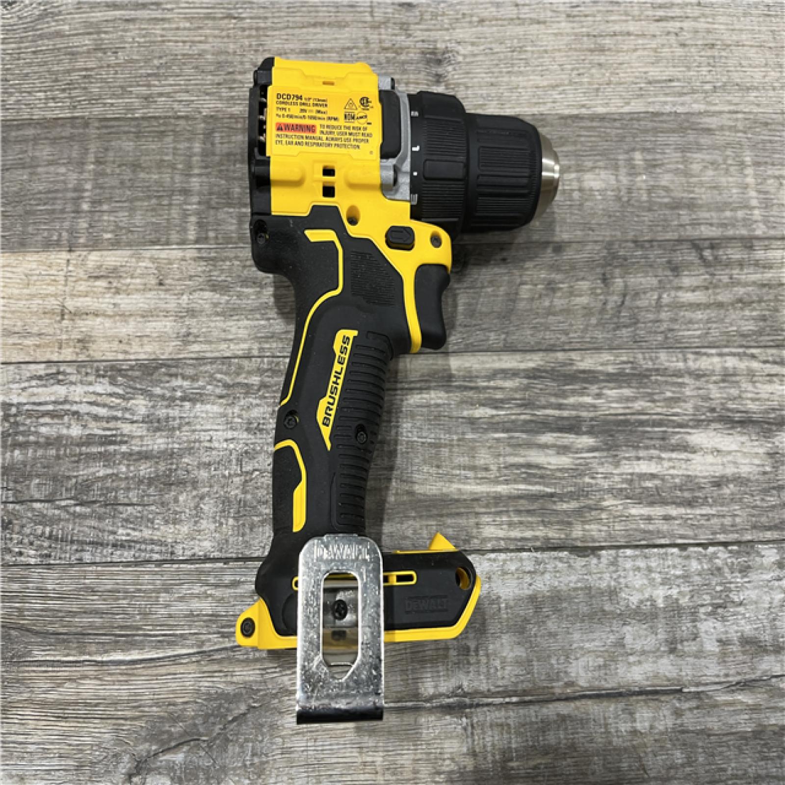 AS-IS DEWALT Atomic 20V Lithium-Ion Cordless Compact 1/2 in. Drill/Driver Kit