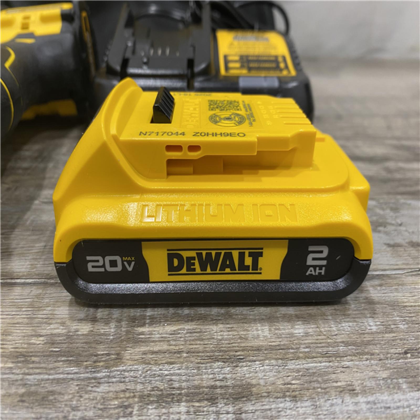 AS-IS DEWALT Atomic 20V Lithium-Ion Cordless Compact 1/2 in. Drill/Driver Kit