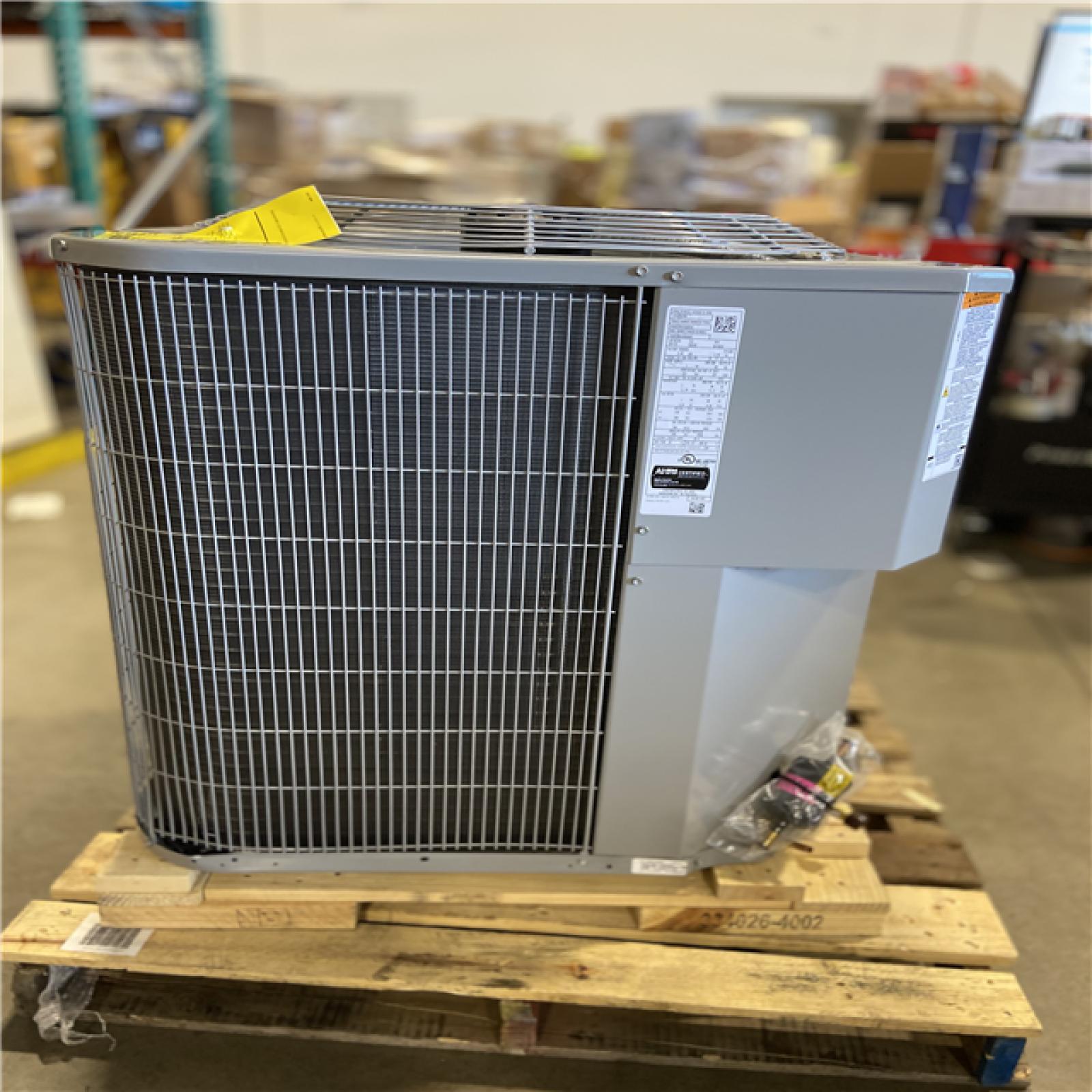 DALLAS LOCATION - Smartcomfort® by Carrier 2.5 Ton 14.3 Seer2 Condensing Unit