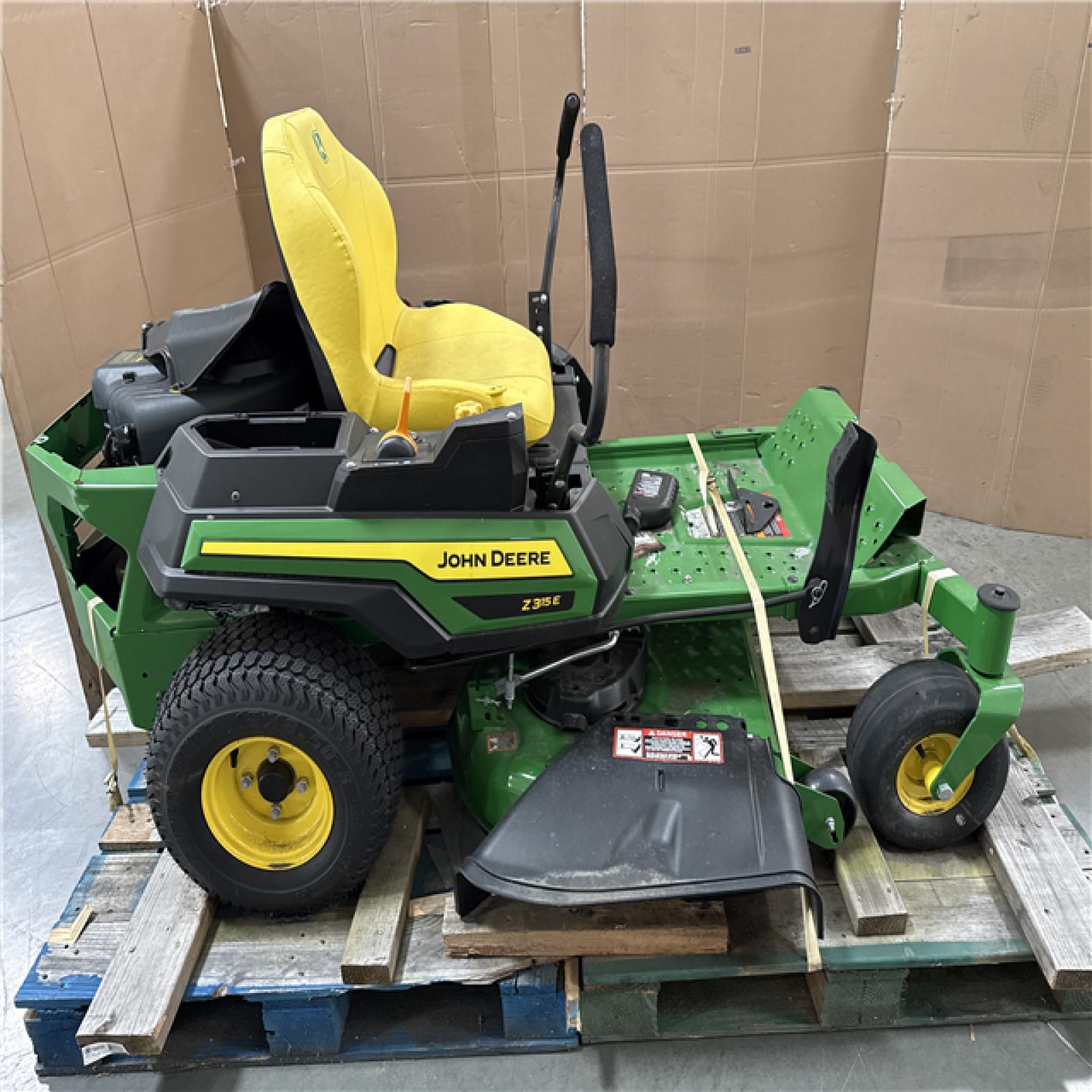 California AS-IS John Deere Z315E Riding Mower