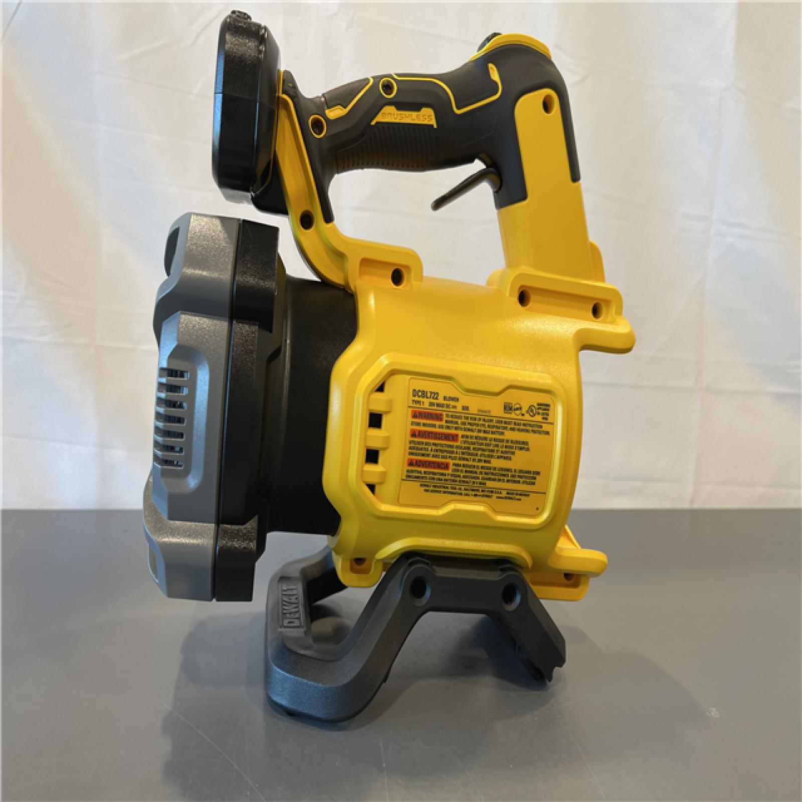 Like New! - DEWALT 20V MAX 125 MPH 450 CFM Brushless Cordless Battery Powered Blower (Tool Only)
