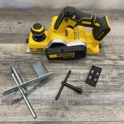 AS-IS DEWALT 20V MAX XR Cordless Brushless 3-1/4 in. Planer (Tool Only)