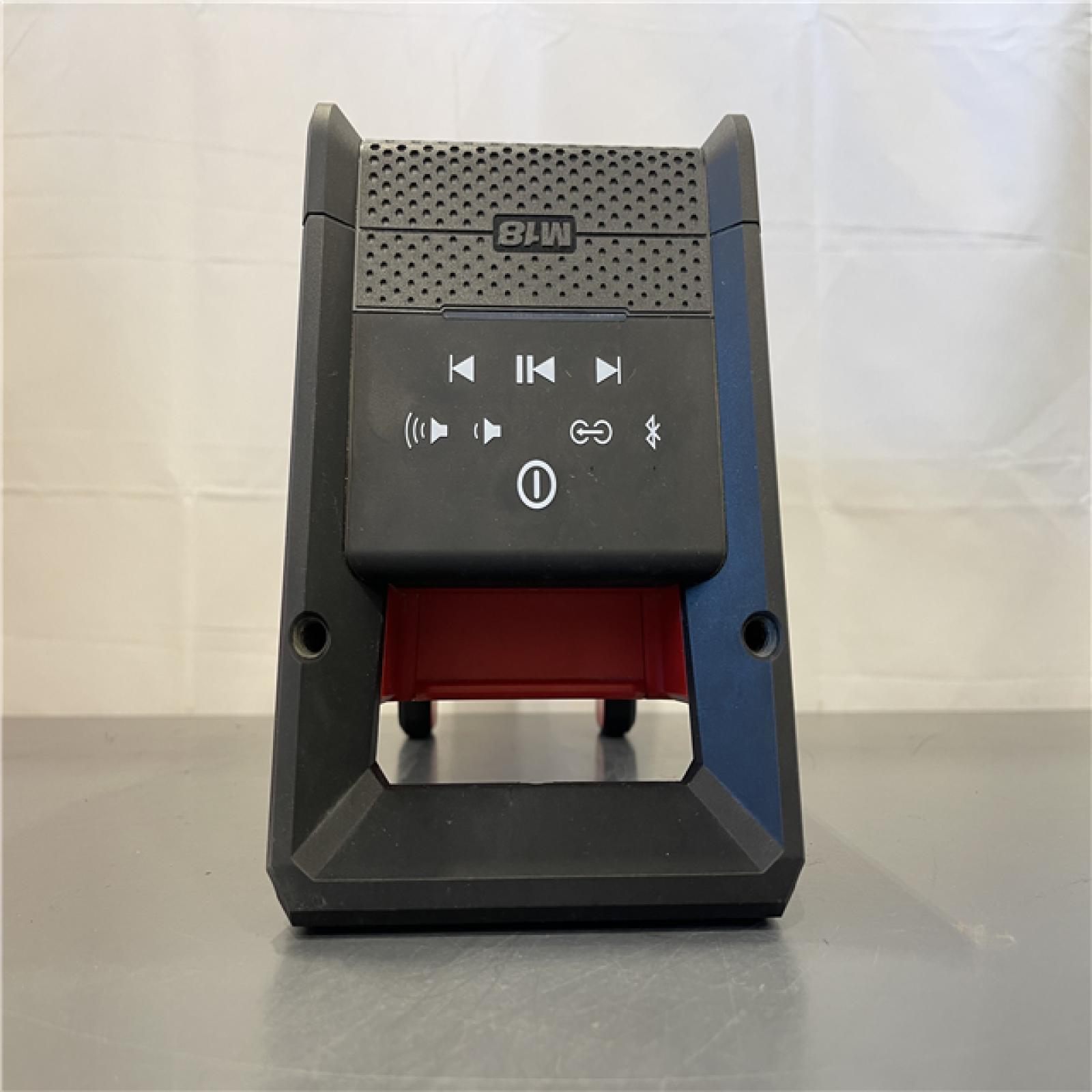 AS-IS - Jobsite Speaker,Cordless,13 1/8 in H