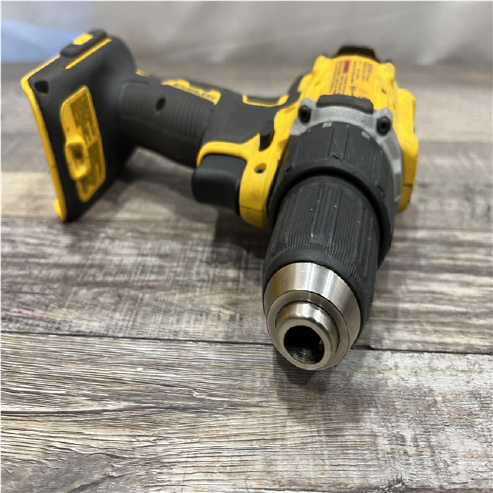 AS-IS DEWALT Atomic 20V Lithium-Ion Cordless Compact 1/2 in. Drill/Driver Kit