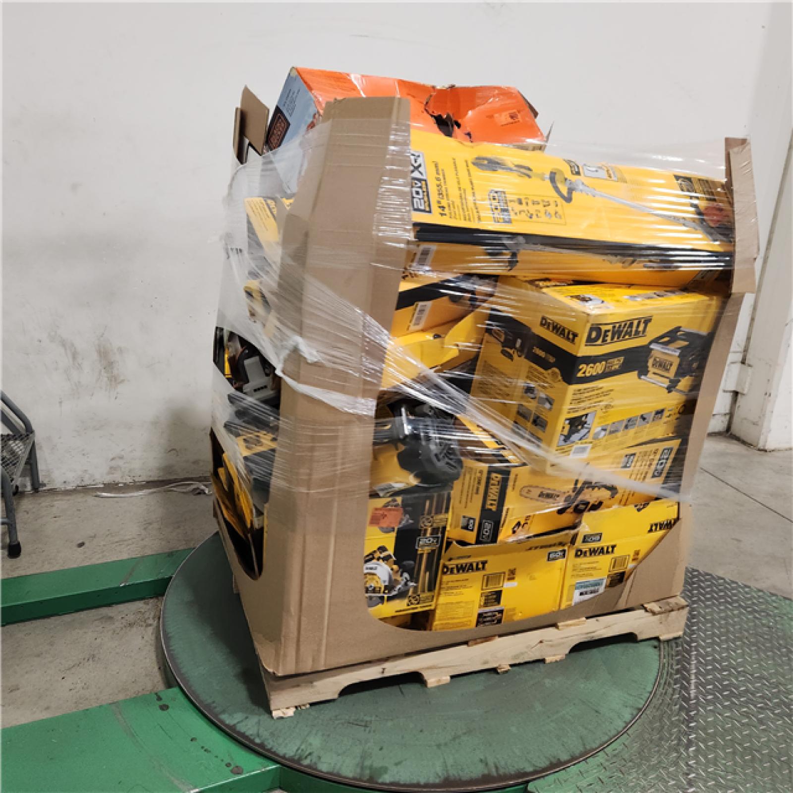 Dallas Location - As-Is DEWALT Tool Pallet