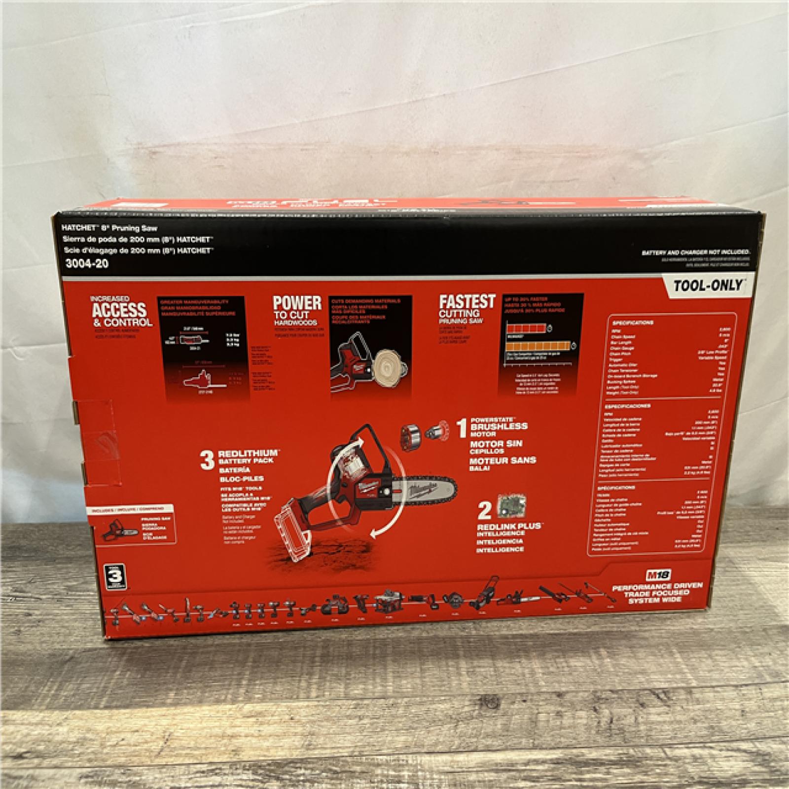NEW - Milwaukee FUEL 18V Lithium-Ion Brushless Cordless 8 in. HATCHET Pruning Saw (Tool-Only)