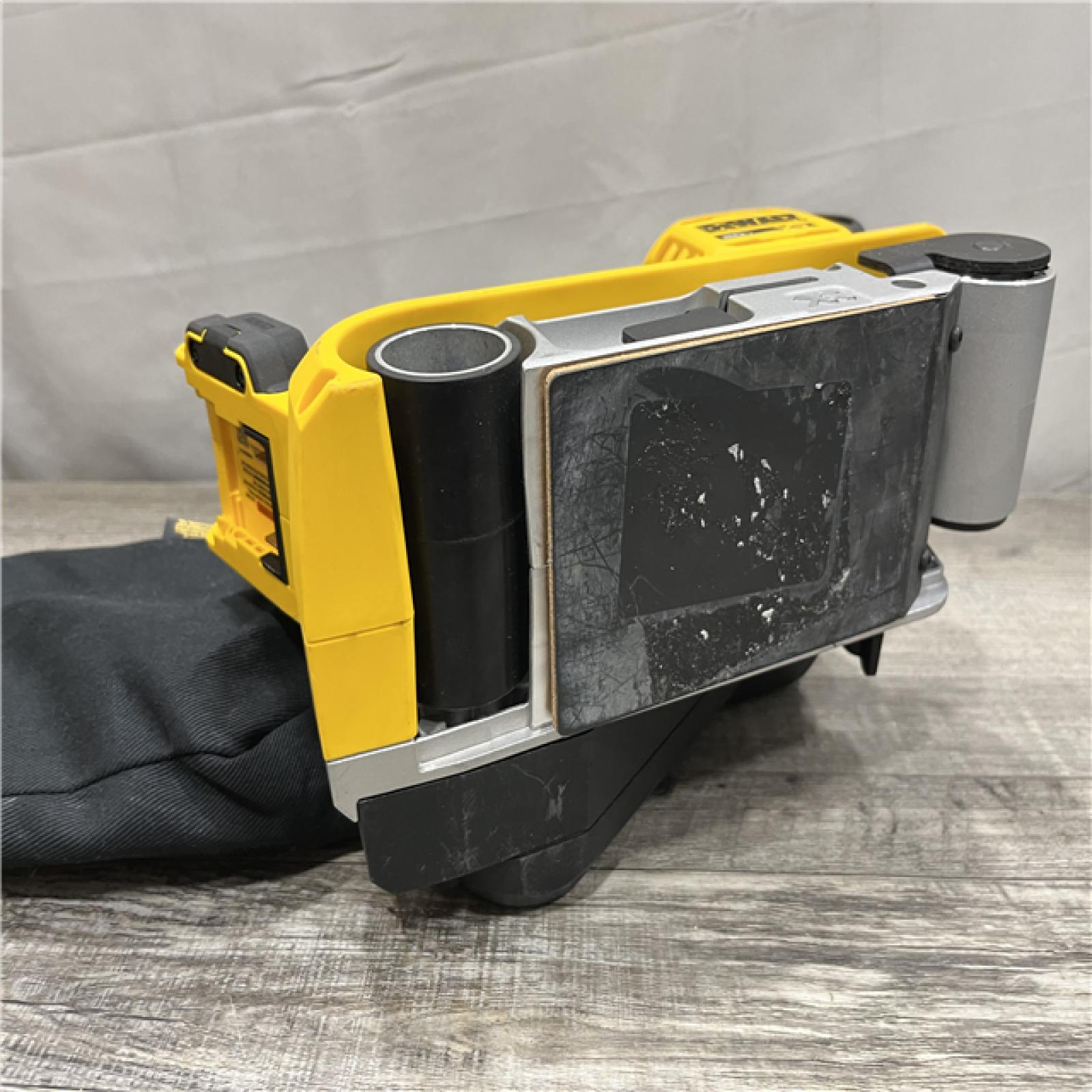 AS-IS DEWALT 20V MAX* XR Brushless Cordless Belt Sander (Tool-Only)
