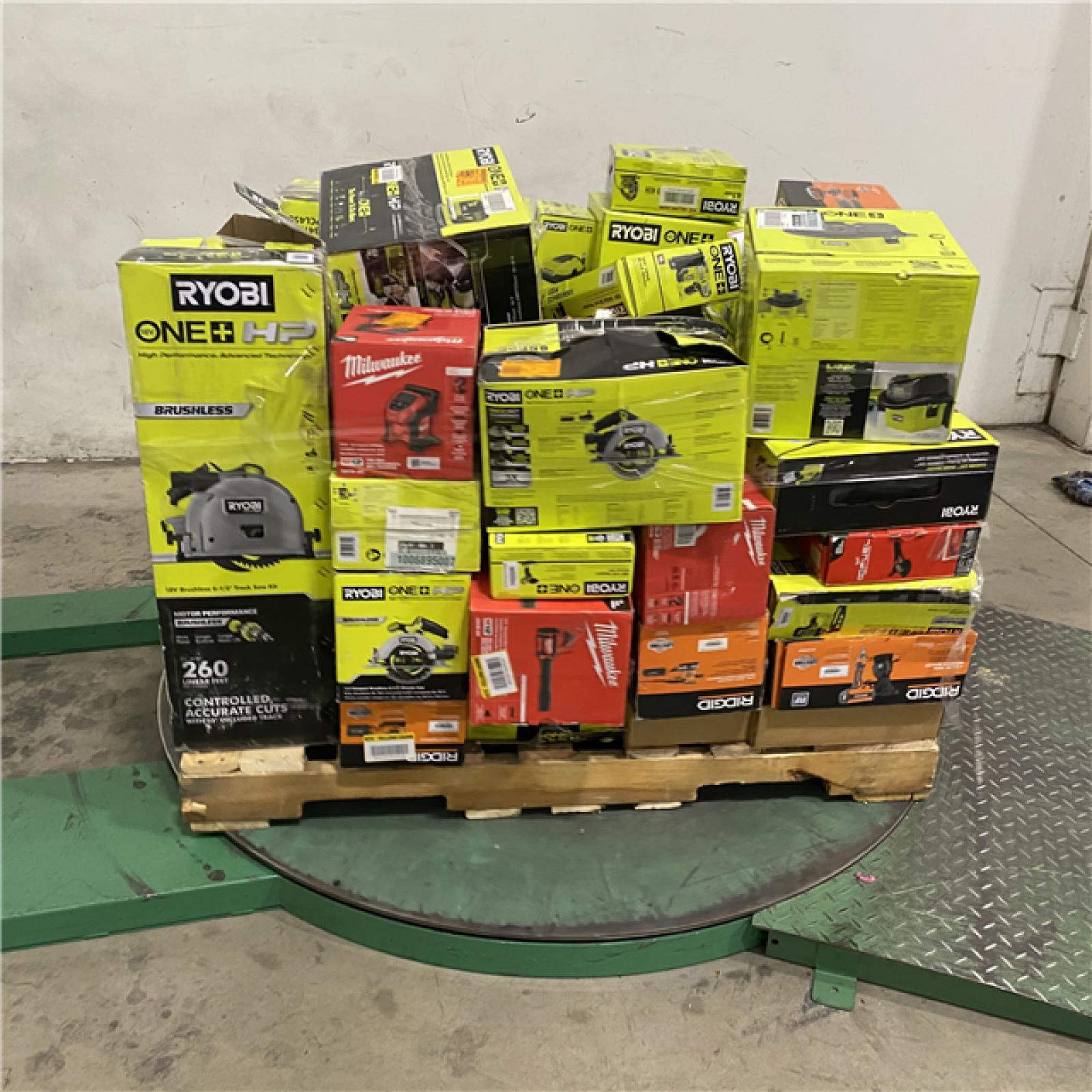 Dallas Location - As-Is Tool Pallet