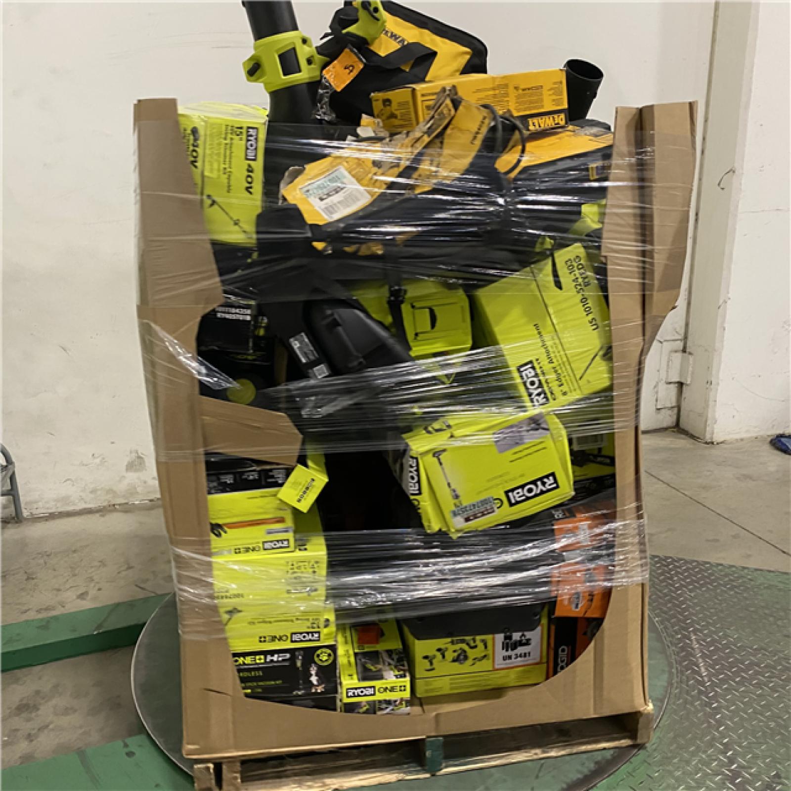 Dallas Location - As-Is Tool Pallet