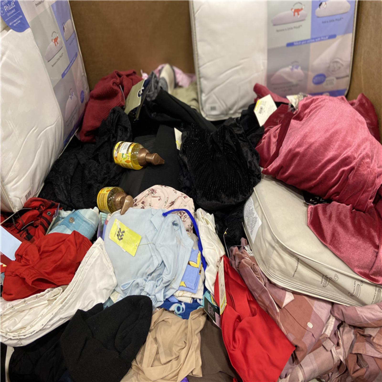 DALLAS LOCATION - BULLSEYE CLOTHING, HOME GOODS PALLET
