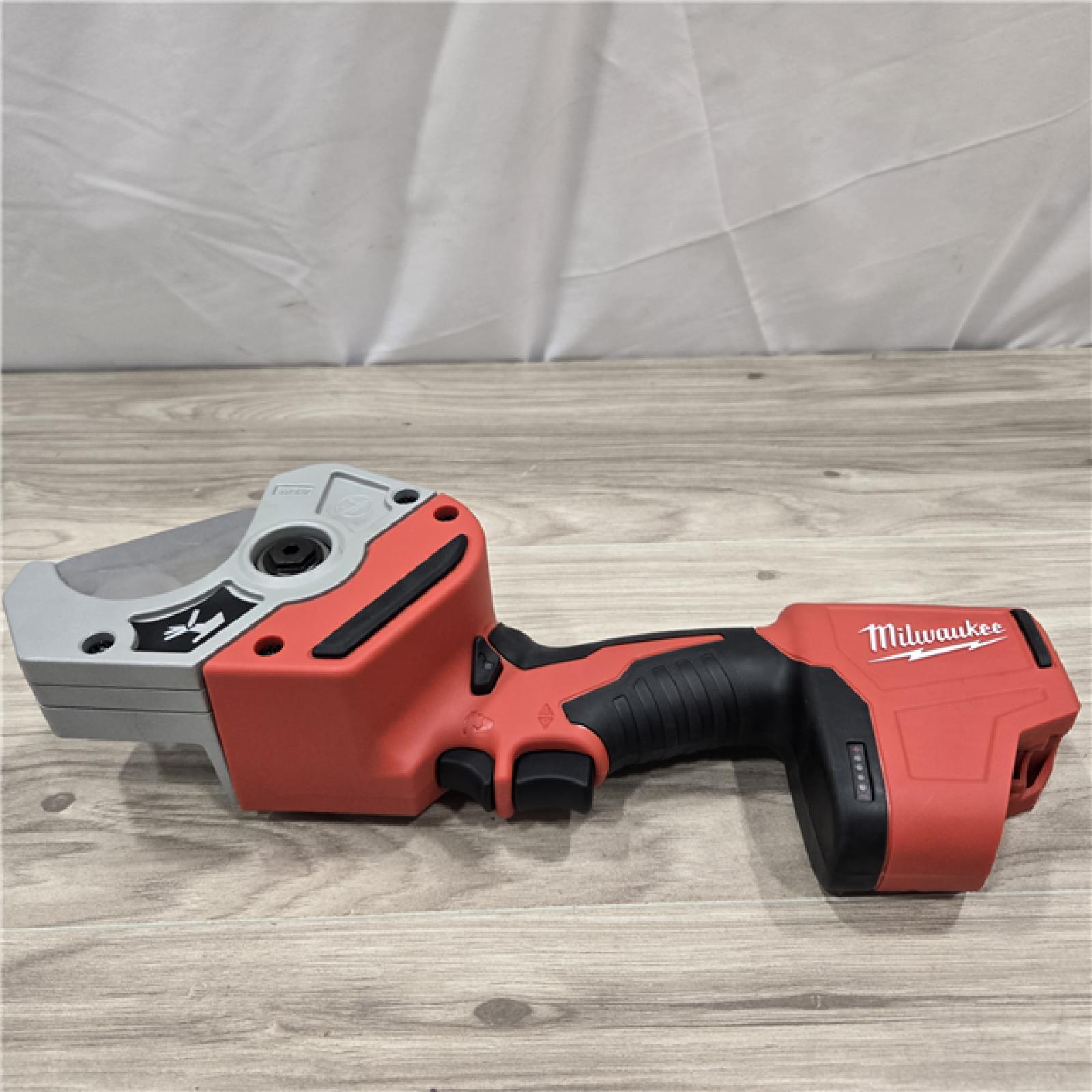 AS-IS Milwaukee 12V Cordless PVC Pipe Shear (Tool-Only)