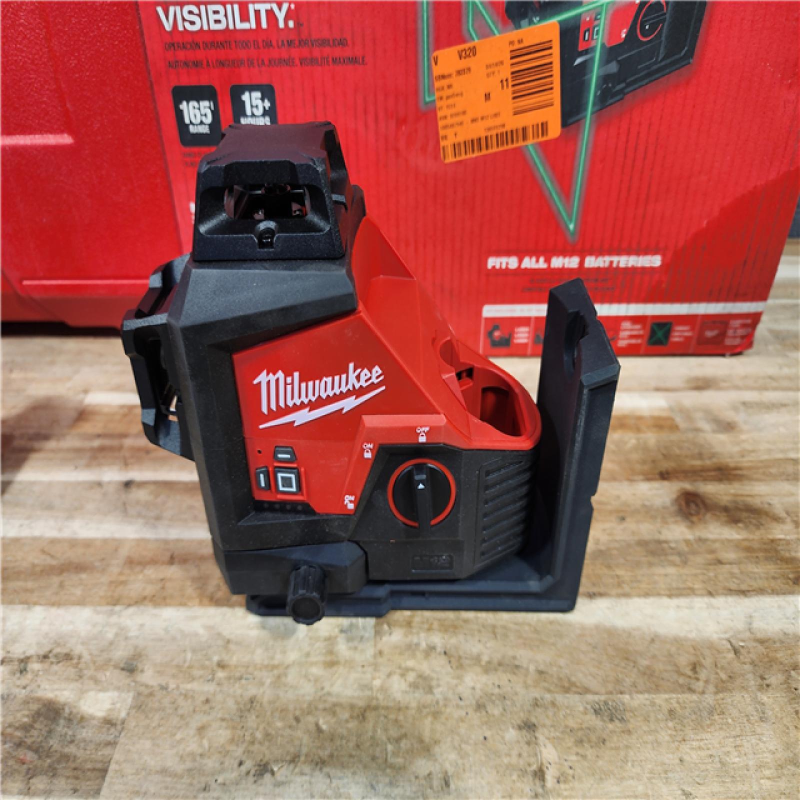 HOUSTON LOCATION - AS-IS (APPEARS LIKE NEW) Milwaukee 12-Volt Lithium-Ion Cordless Green 250 ft. 3-Plane Laser Level Kit