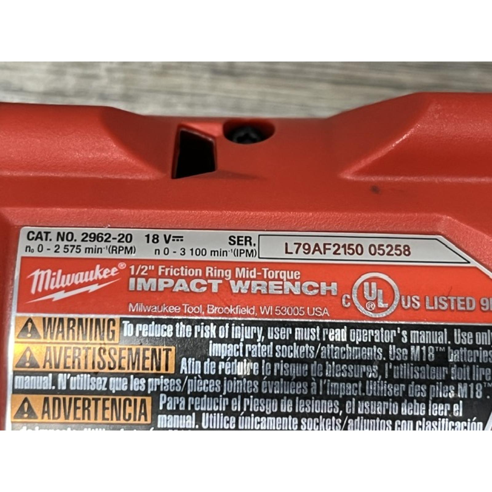 AS-IS Milwaukee FUEL 18V Cordless Mid Torque 1/2 in. Impact Wrench w/ 12 FUEL 3/8 in. Ratchet Combo Kit