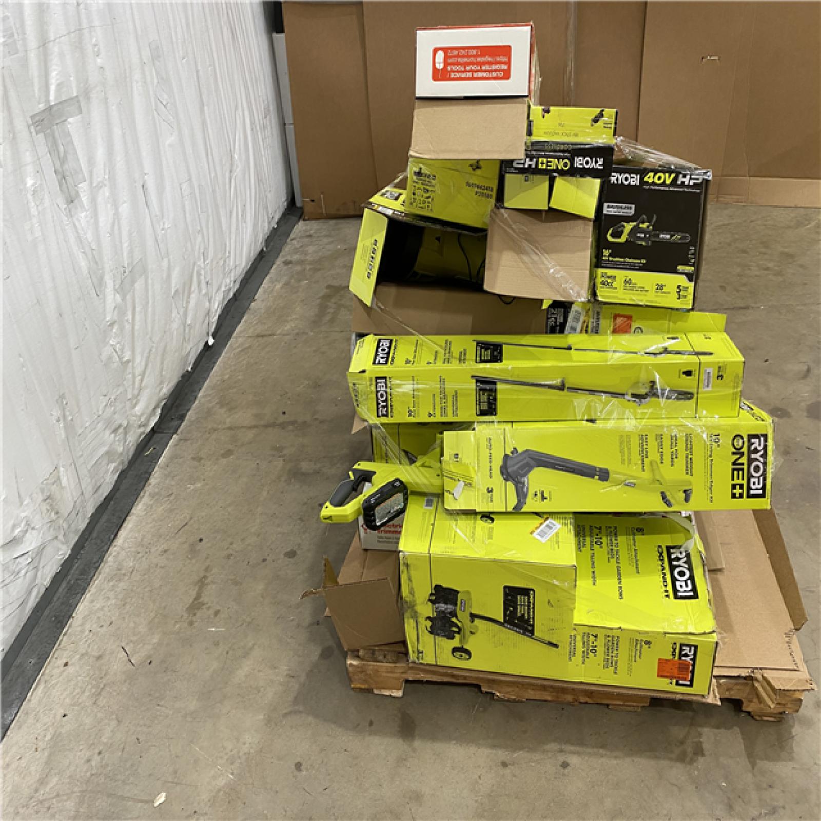 Houston Location AS IS - Tool Pallet