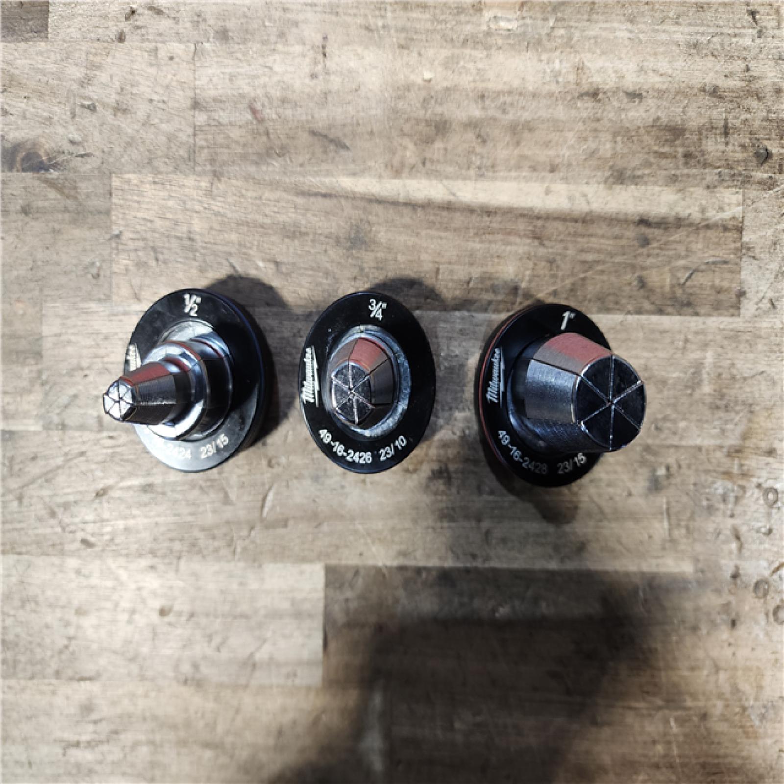 HOUSTON LOCATION - AS-IS M12 12-Volt Lithium-Ion Cordless PEX Expansion Tool Kit with (2) 1.5 Ah Batteries  (3) Expansion Heads and Hard Case