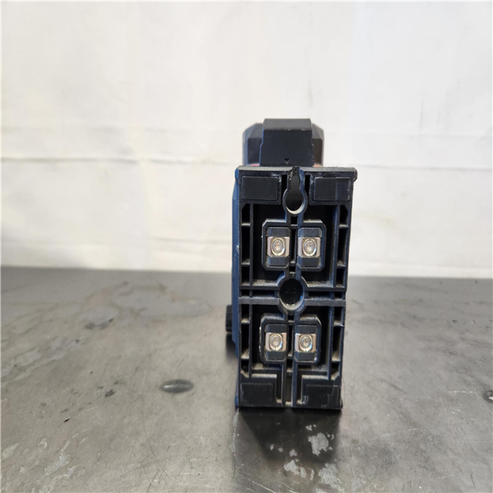 AS-IS- Milwaukee Green Beam Laser Cross Line Plumb Point Rechargeable USB Kit