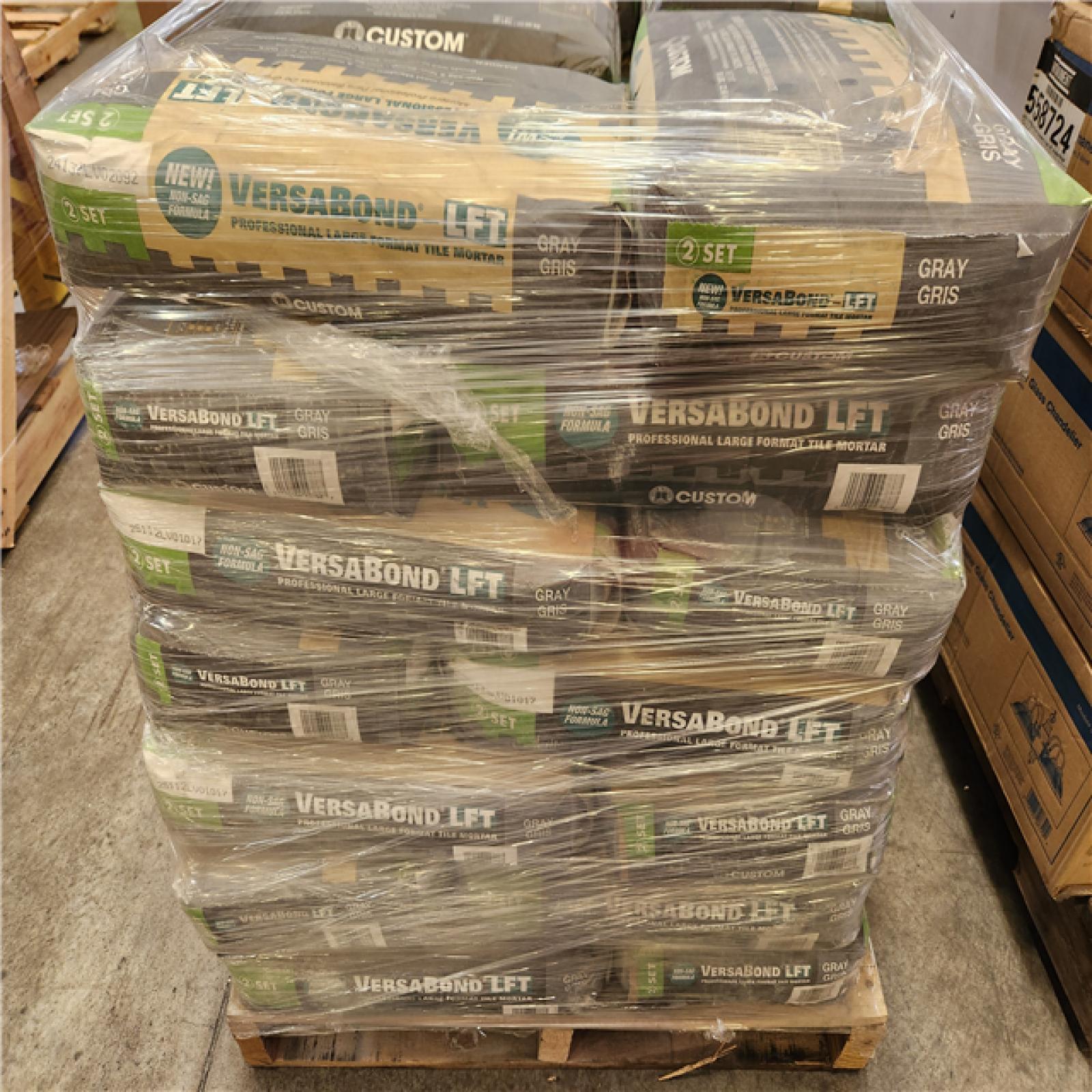 Phoenix NEW Custom Building Products VersaBond-LFT 50 lb. Gray Professional Medium Bed Large Format Tile Mortar Pallet of 35