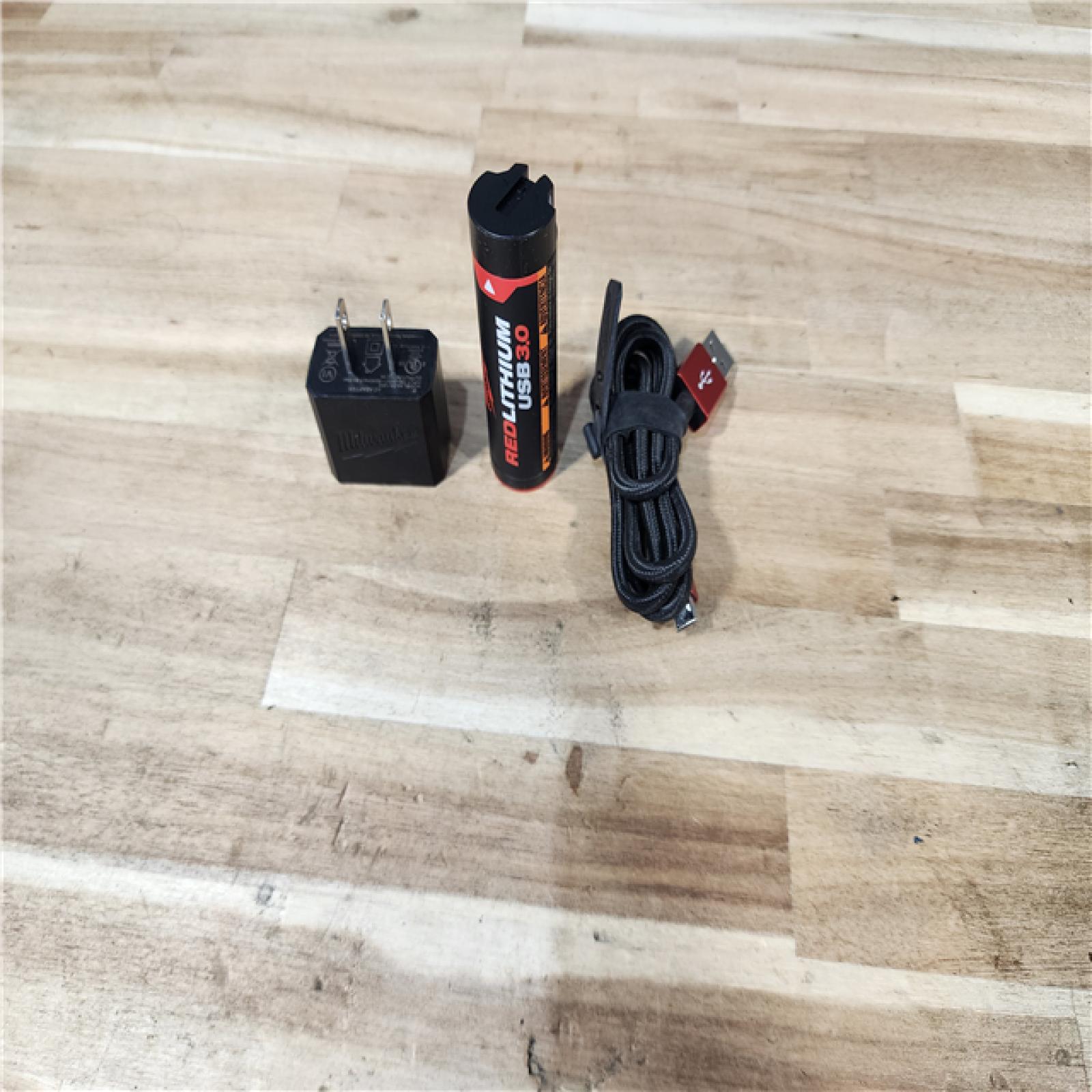 HOUSTON LOCATION - AS-IS MILWAUKEE 100 ft. REDLITHIUM Lithium-Ion USB Green Rechargeable Cross Line Laser Level (TOOL ONLY)