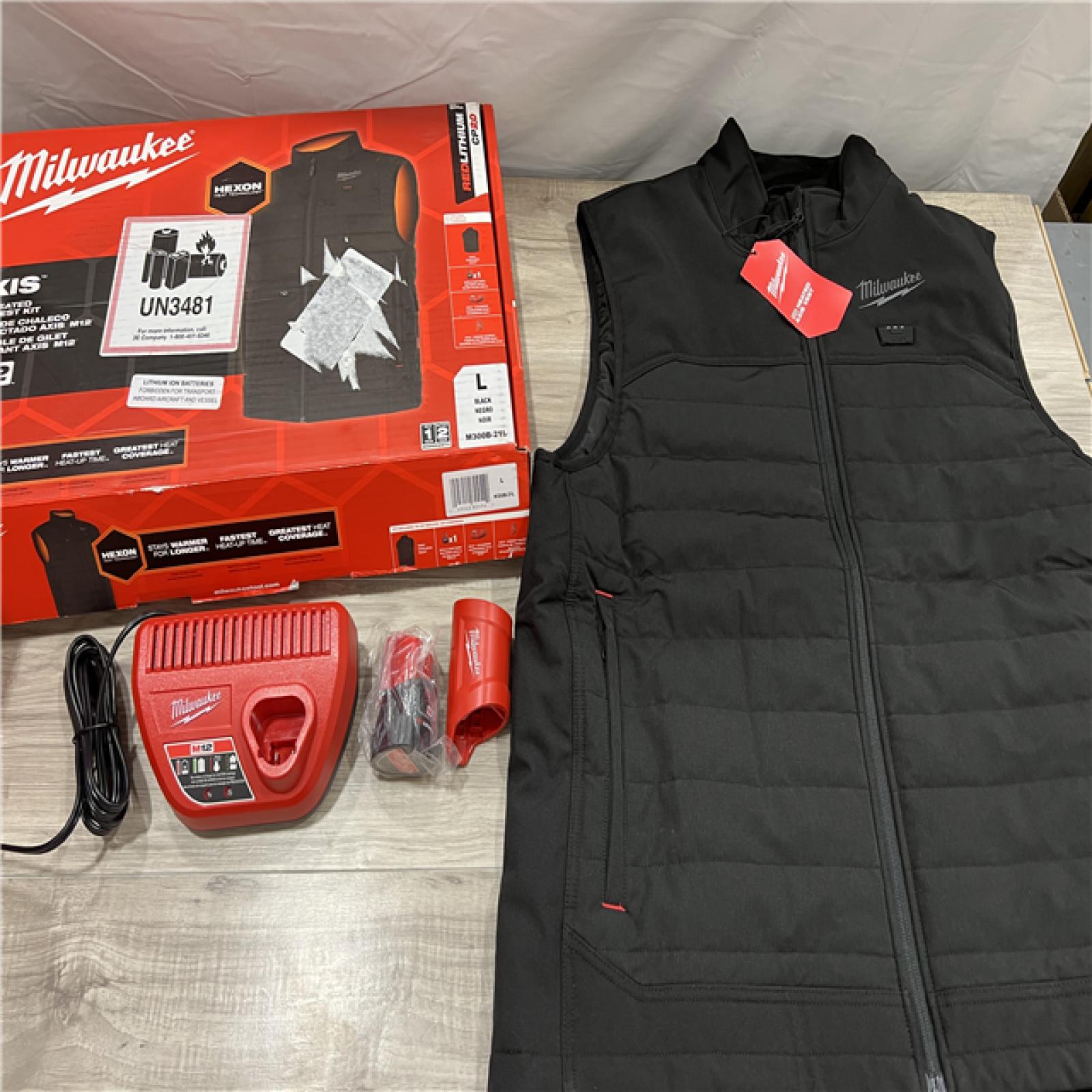 AS-IS Milwaukee Men's Large 12-Volt Lithium-Ion Cordless Axis Black Heated Vest Kit