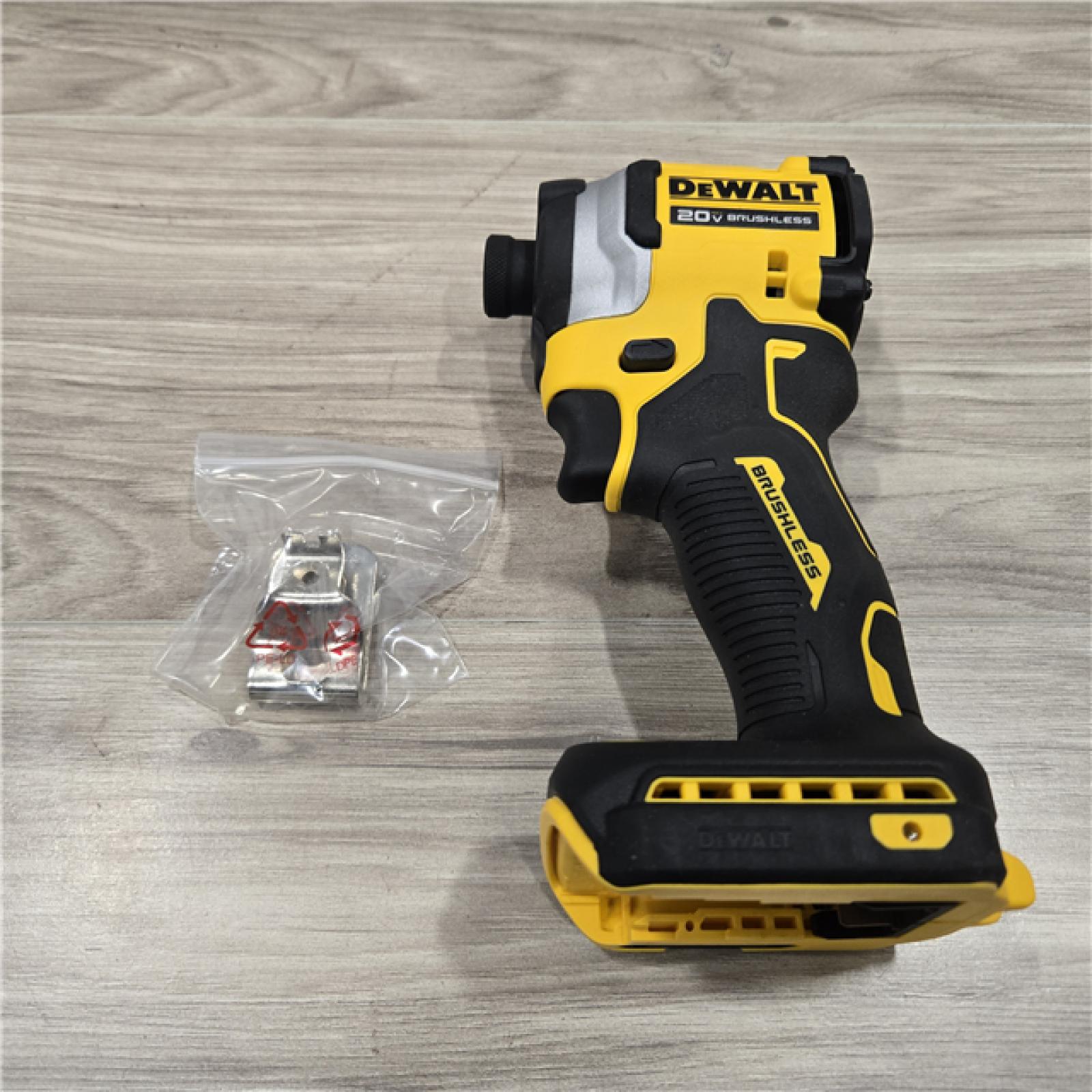 LIKE NEW! - DeWalt DCF850B 20V Cordless Compact Impact Driver (Tool Only)