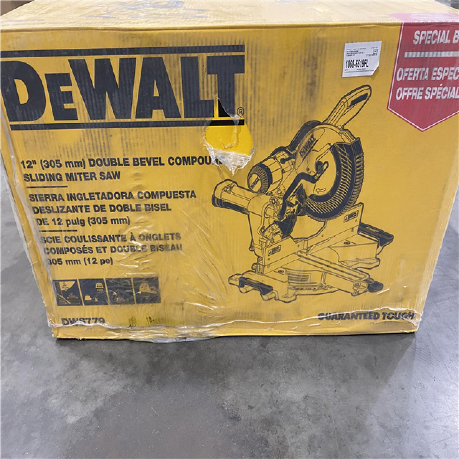 NEW- DeWalt 15 Amps 12 in. Corded Dual-Bevel Sliding Compound Miter Saw