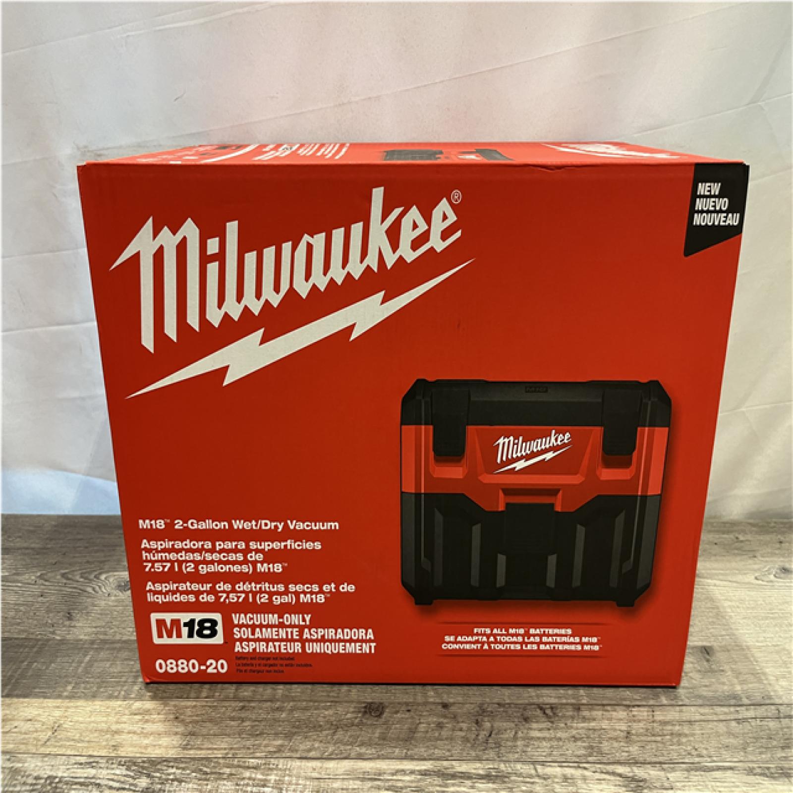 NEW - Milwaukee 18-Volt 2 Gal. Lithium-Ion Cordless Wet/Dry Vacuum (Vacuum-Only)