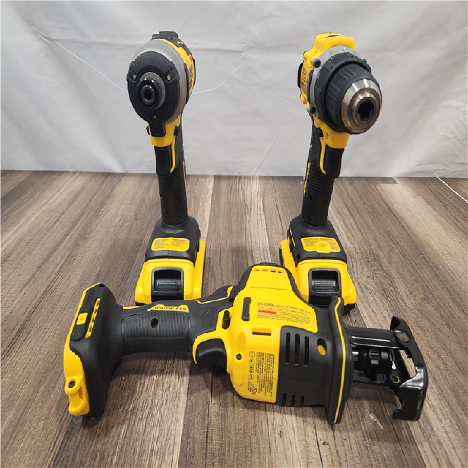 AS-IS- DeWalt 20V MAX ATOMIC Cordless Brushless 4-Tool Combo Kit