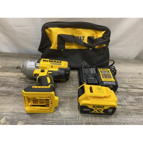 AS-IS DEWALT 20V MAX Lithium-Ion Cordless 1/2 in. Impact Wrench Kit
