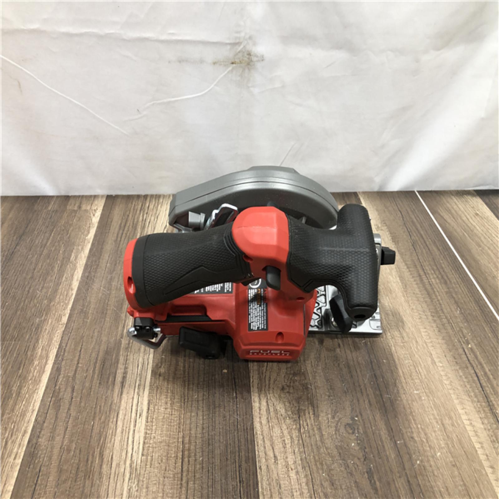 AS-IS Milwaukee FUEL 12V Lithium-Ion Brushless 5-3/8 in. Cordless Circular Saw (Tool-Only)