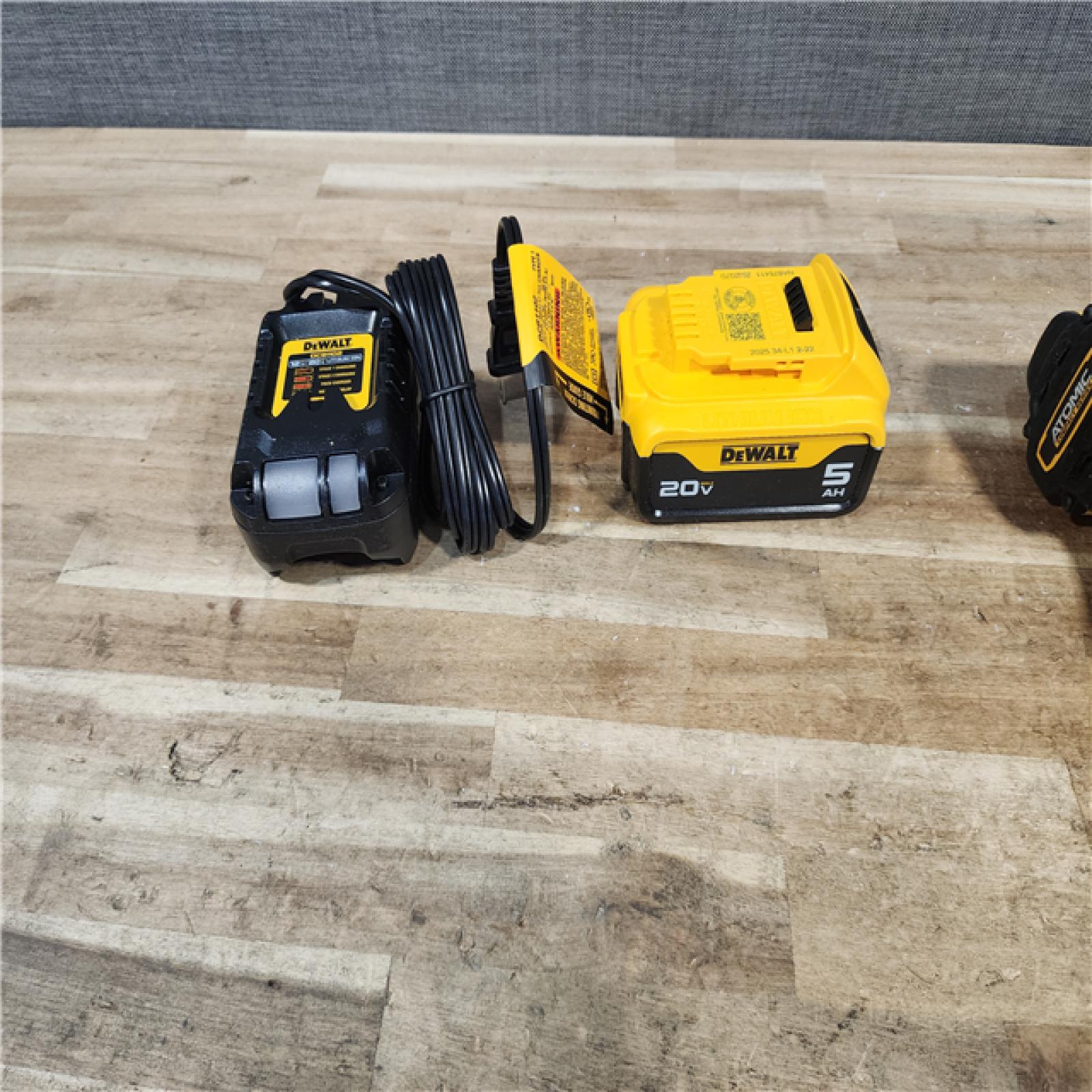 HOUSTON LOCATION - AS - IS DEWALT ATOMIC 20V Lithium-Ion Cordless 1/2 in. Hammer Drill Kit