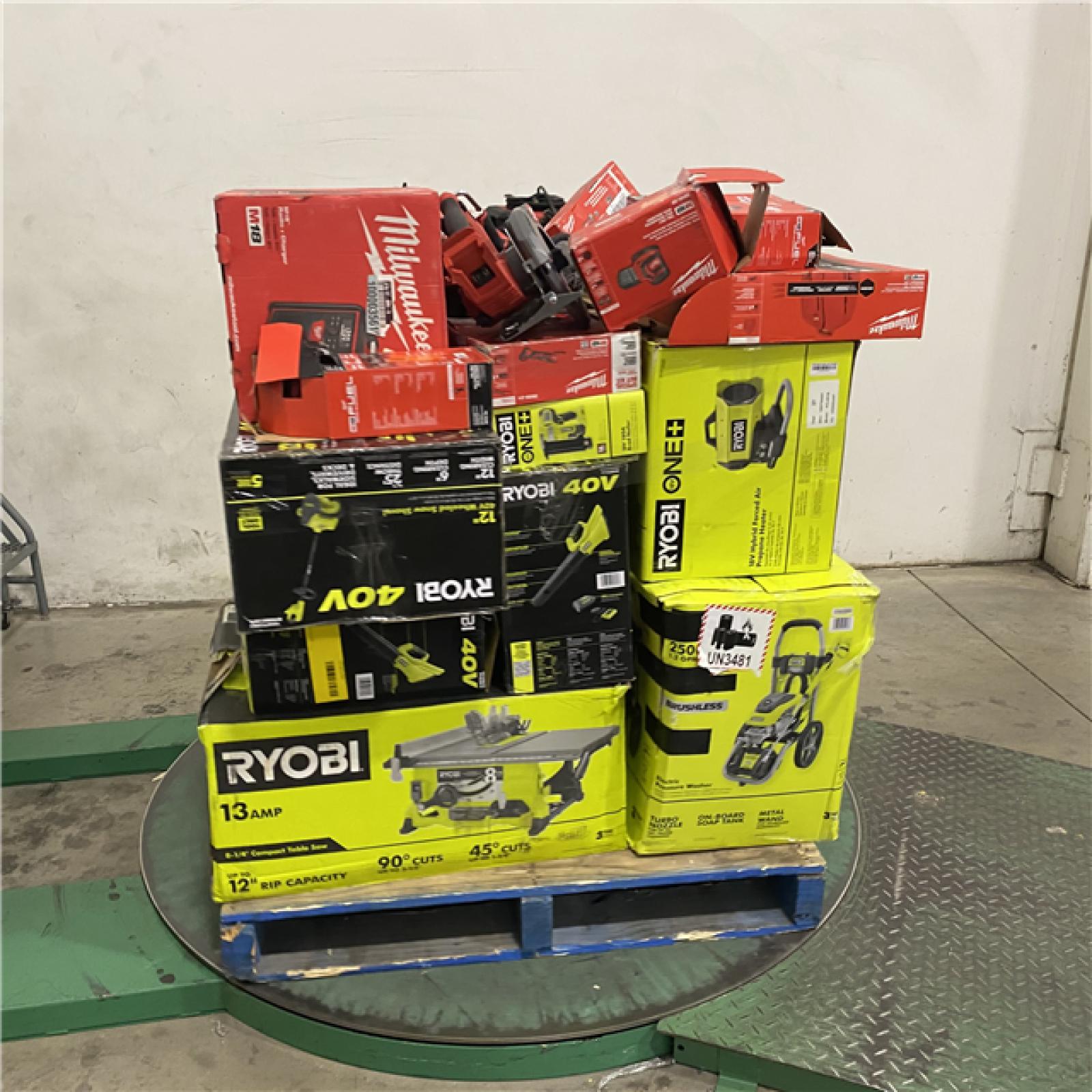 Dallas Location - As-Is Tool Pallet